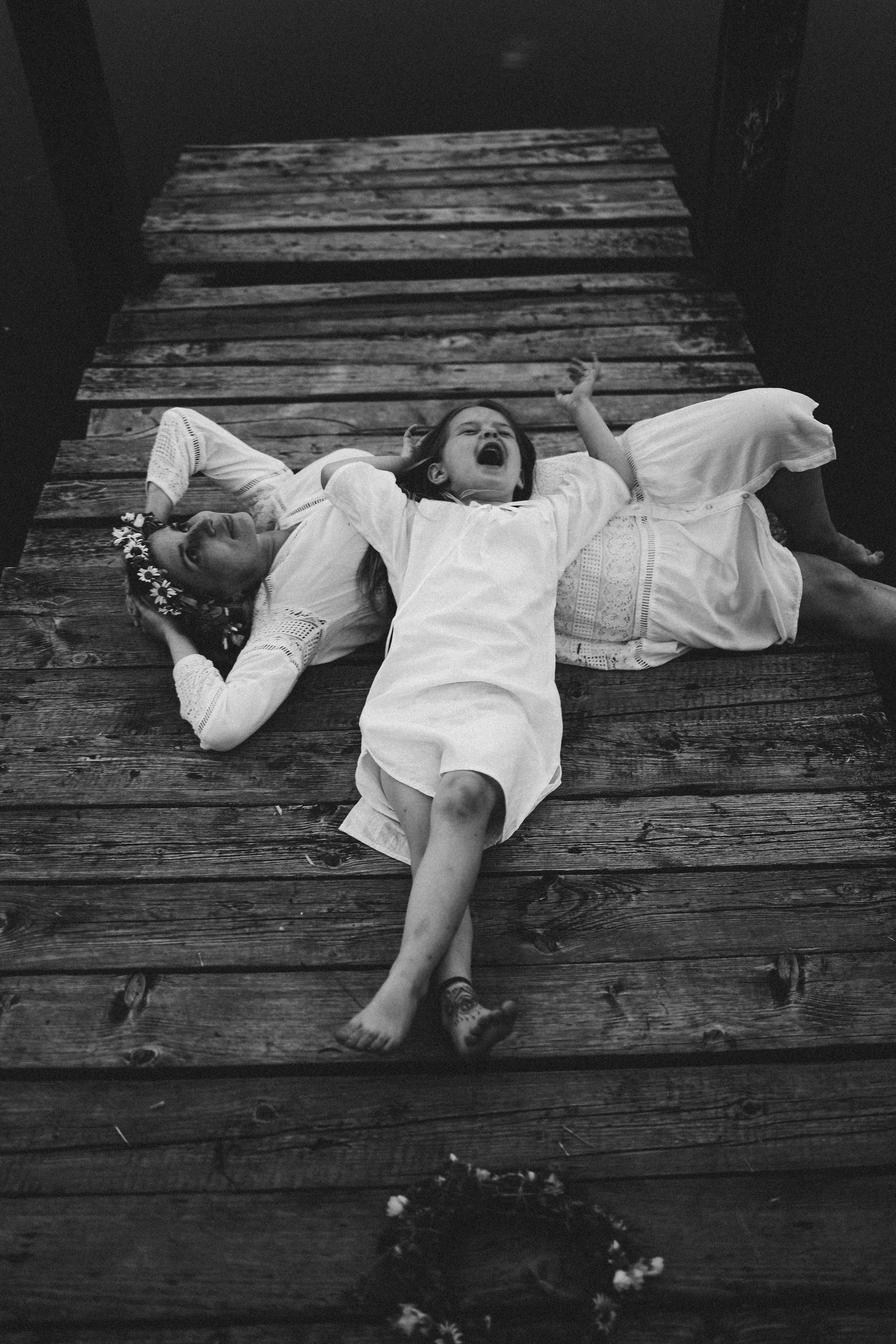 Фотосессия на пруду на мостике в стиле Ивана Купалы