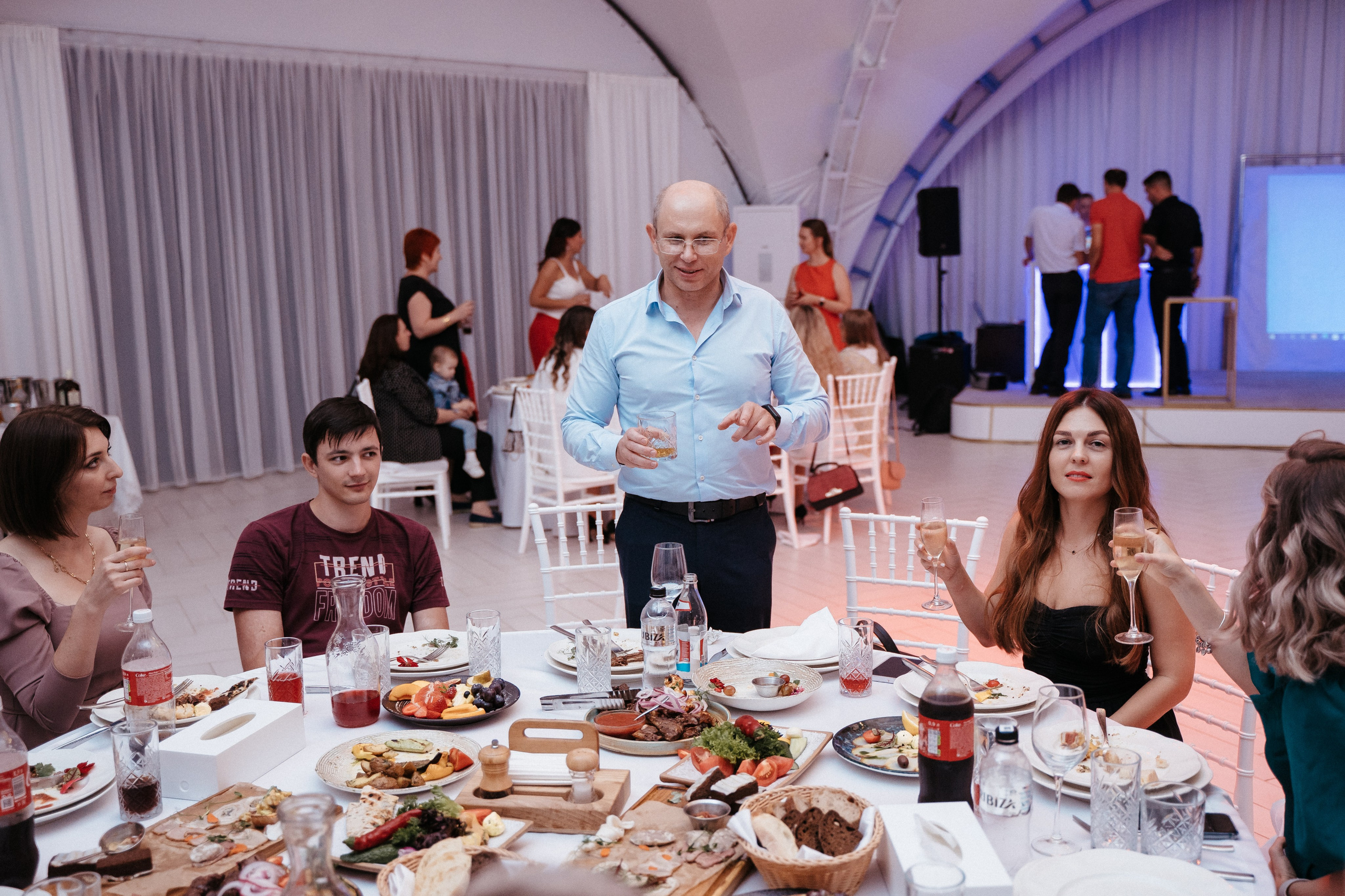 Ави Центр. Свадебный фотограф в Симферополе