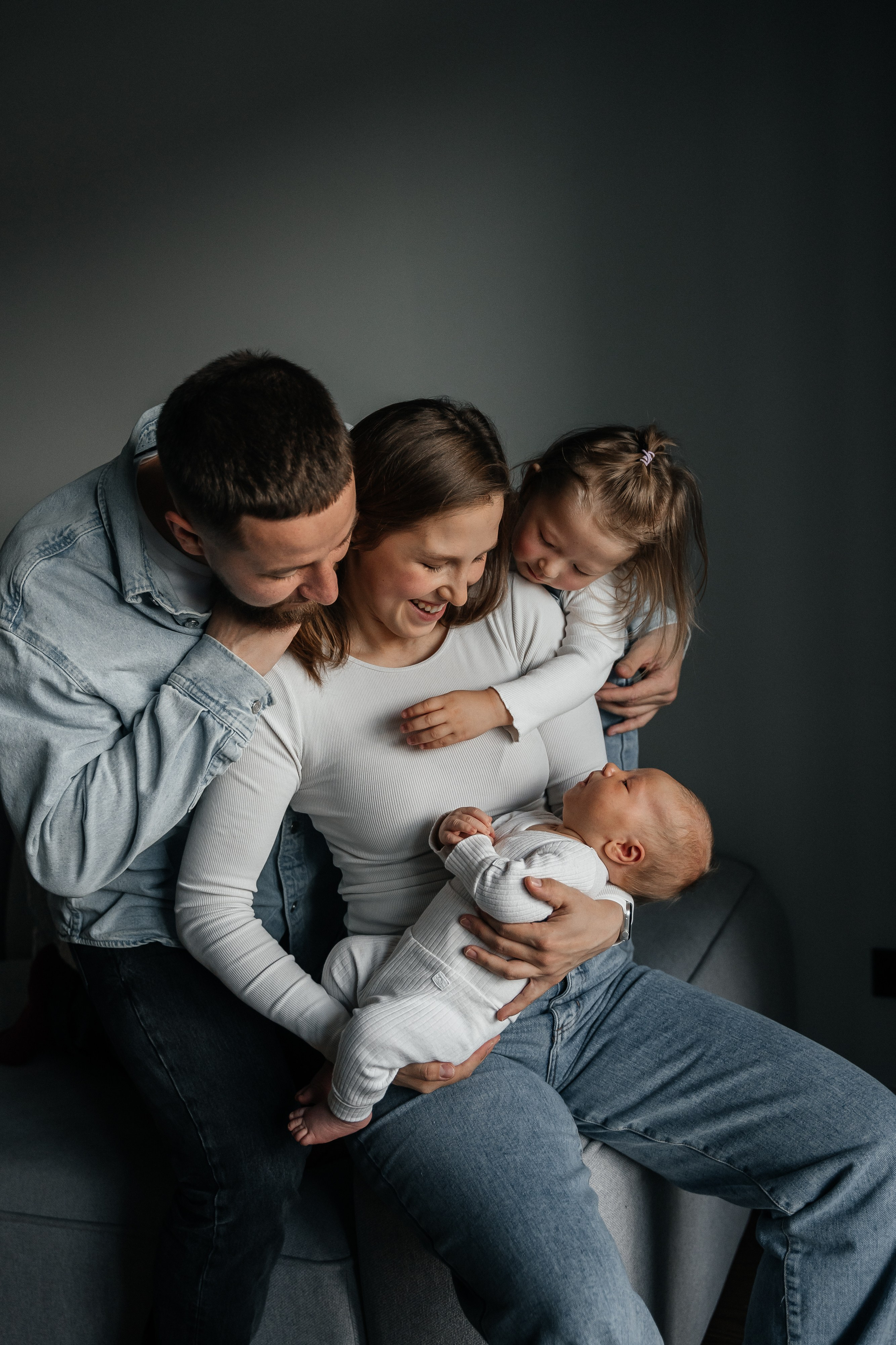 Андрей, Таня, Оливия и Марсель. Волик Мария