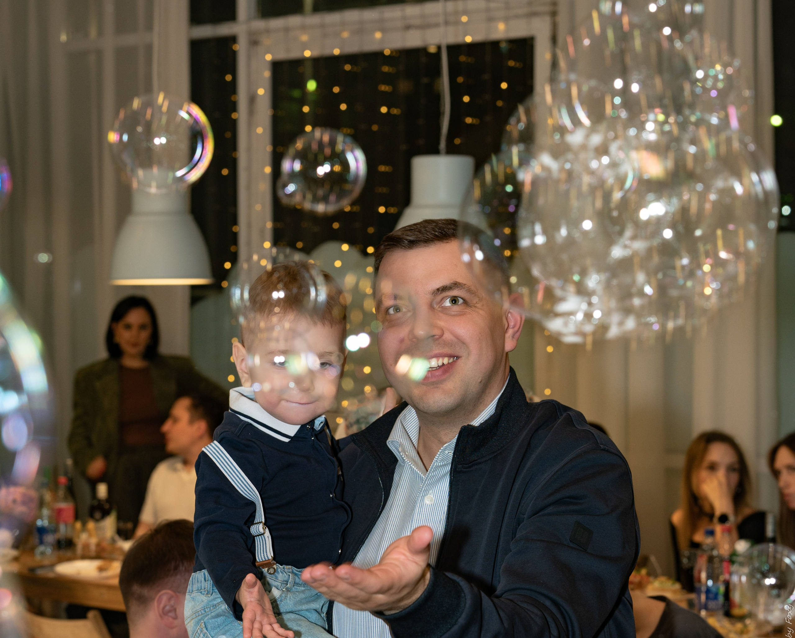 День рождения Саши в «Happy». Фотограф мероприятий и студийные съёмки в Челябинске Евгения Foxy