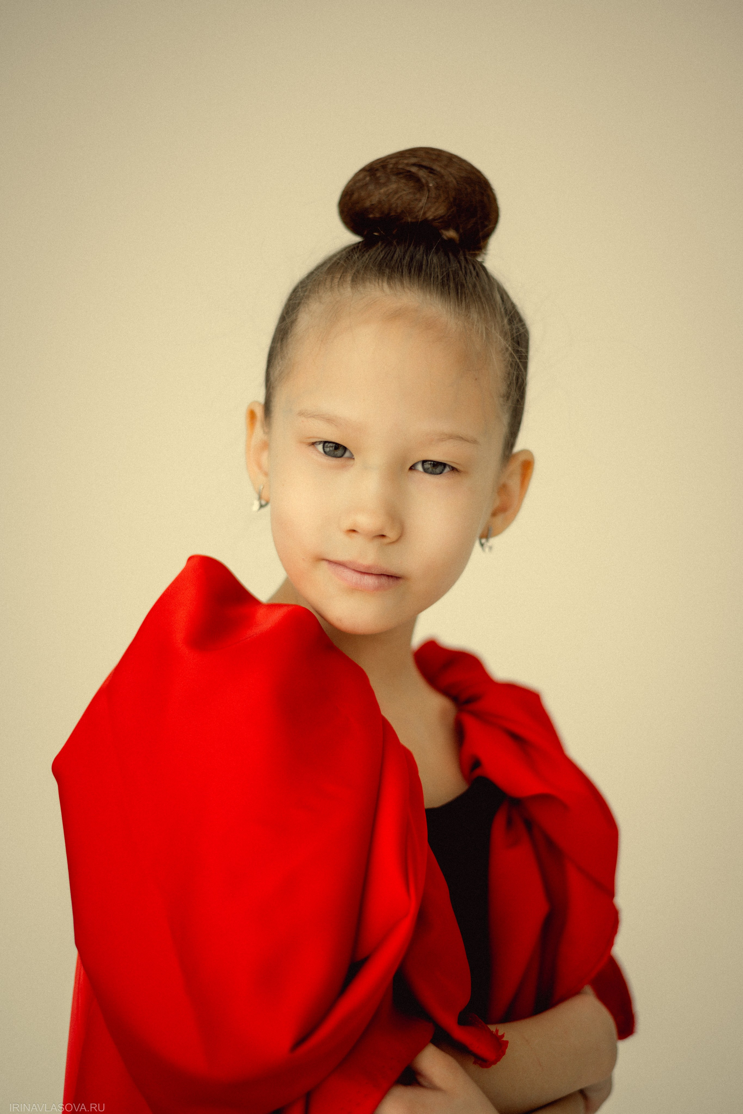 Девичий портрет маленькие артисты (дети 4-8 лет). Спортивный и портретный фотограф