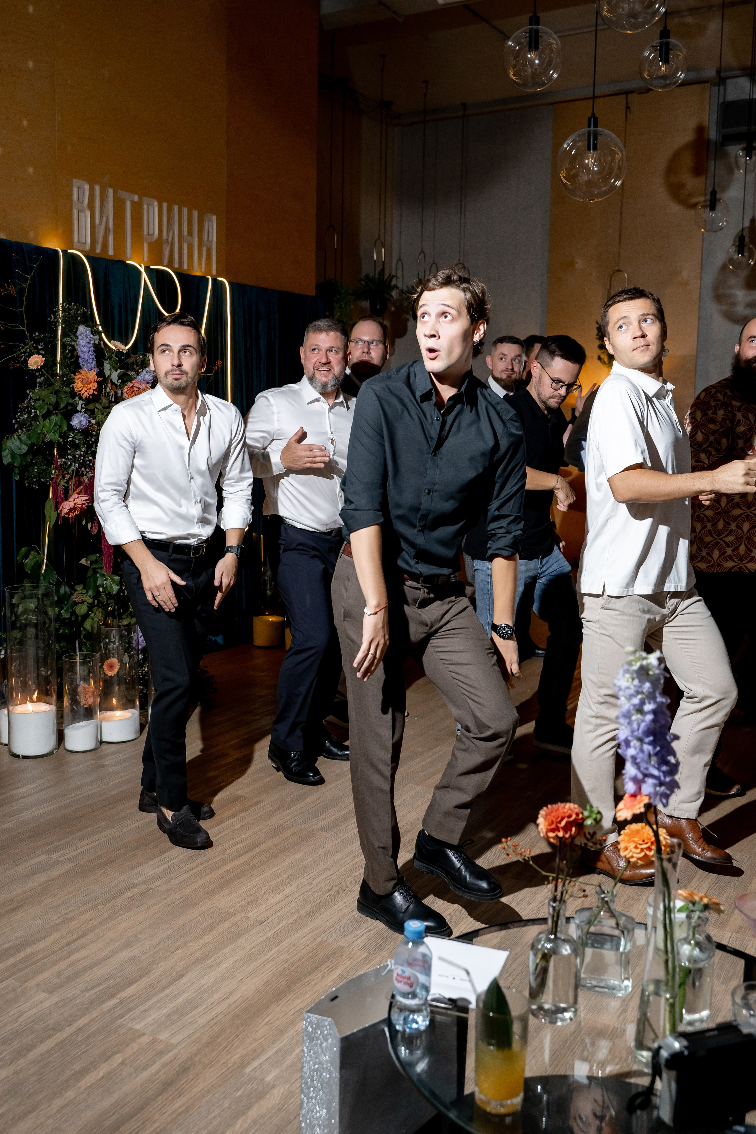 Репортаж мероприятия, репортажная съемка в Москве и Московской области, фотограф на мероприятие, фотосъемка юбилея, репортаж свадьбы, event, фотосессия на фотозоне, фотограф на юбилей, фотограф на день рождения, репортажный фотограф, съемка мероприятия, съемка на фотозоне, фотограф на корпоратив, фотограф на свадьбу, фотограф на детский праздник, фотограф на выпускной. Свадебный репортаж в лофте.