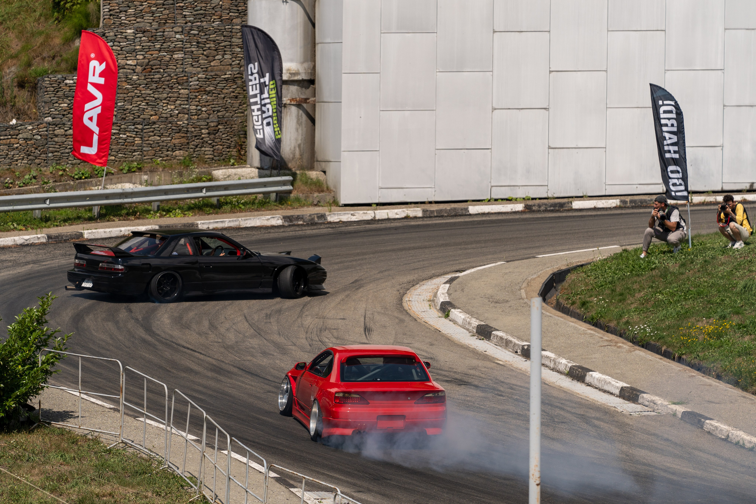 Автомобильные дрифт-гонки в рамках фестиваля Grounded 2024. Репортажный фотограф в Красной Поляне и Сочи Павлюченко Екатерина