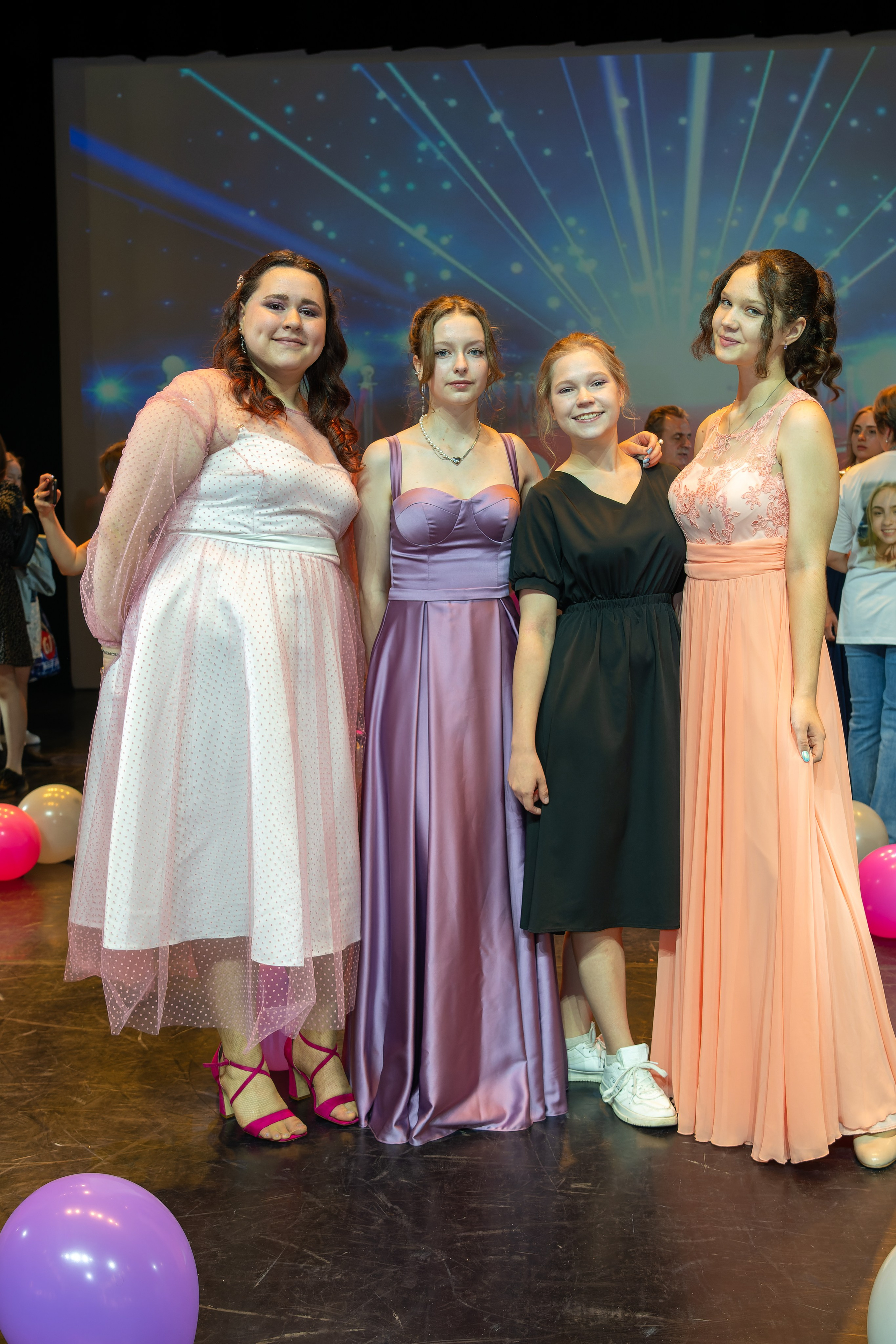 Съёмка на выпускной в школе 1155. «Студия DRONAVT`s» — видеосъёмка и фотография г. Москва