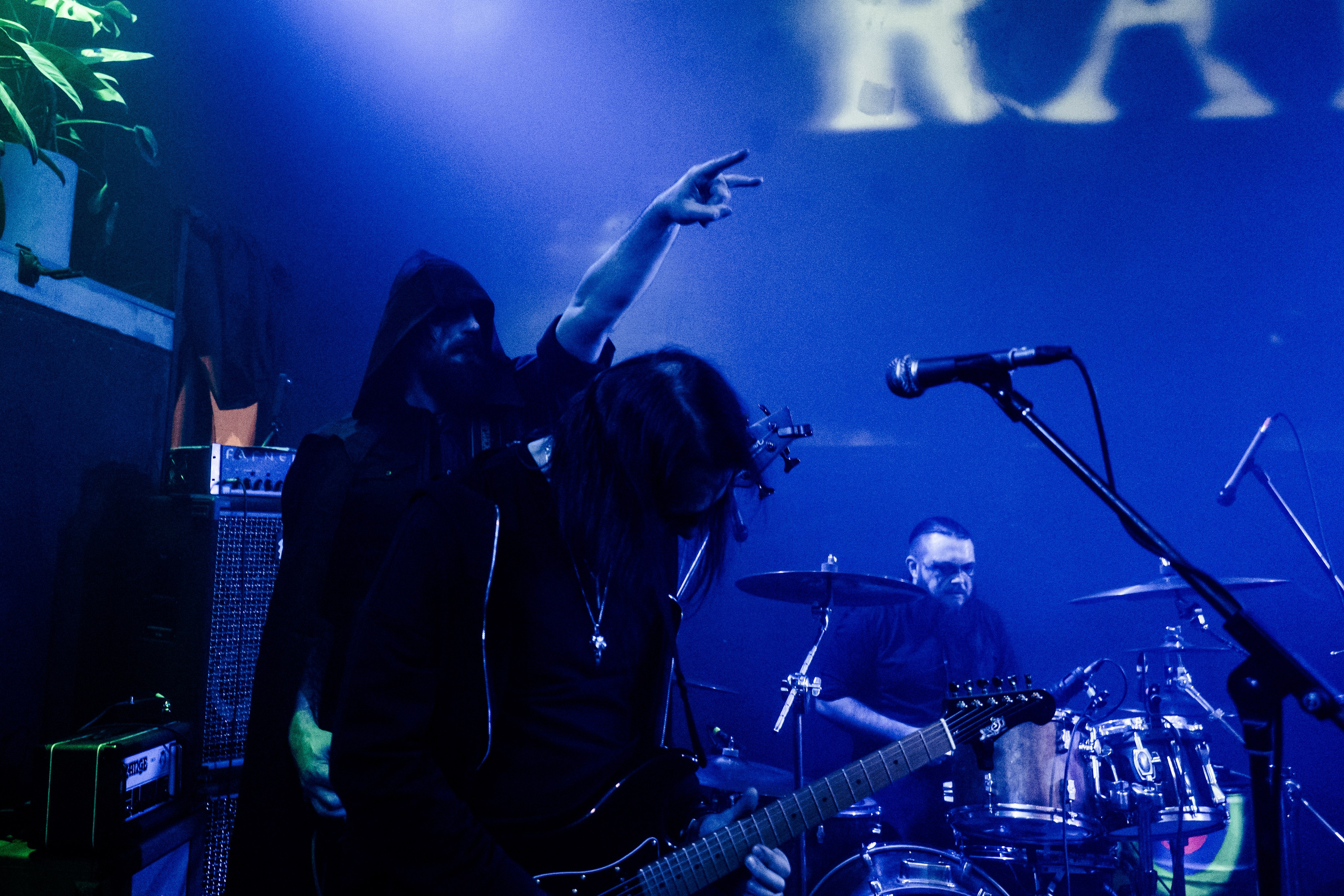 Inside the Rain|Ласточка. Концертный и репортажный фотограф в Санкт-Петербурге Слава Пахомов