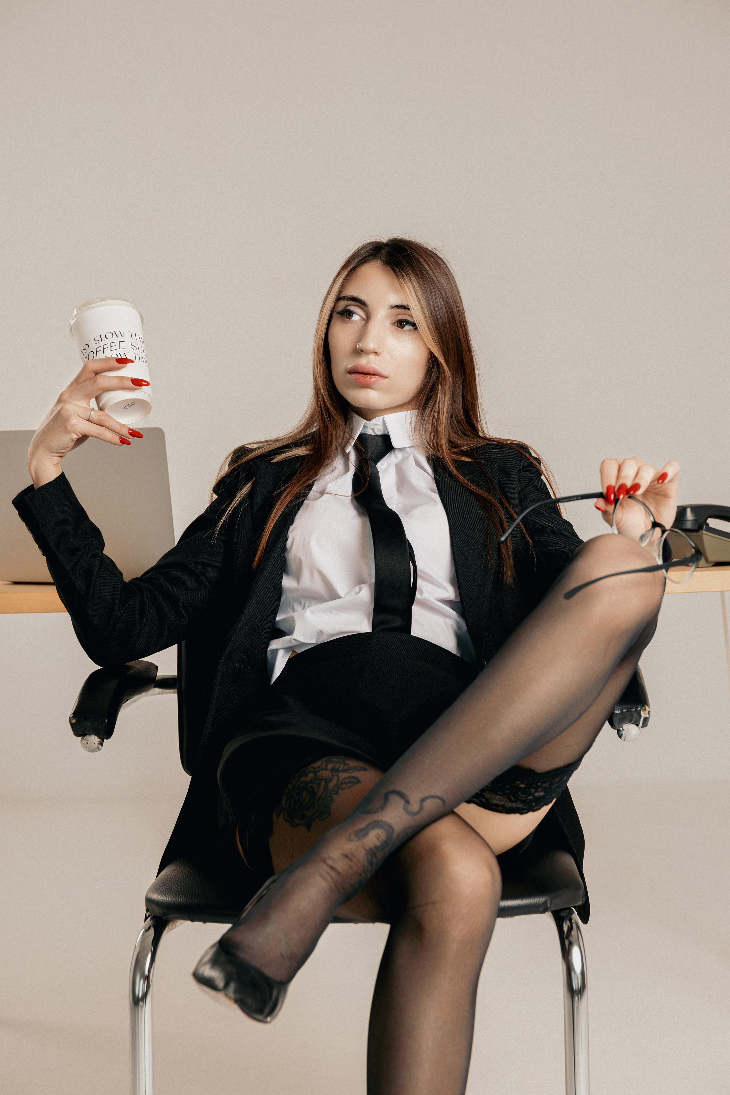 Арина офис. Фотограф Александр Горин в Краснодаре