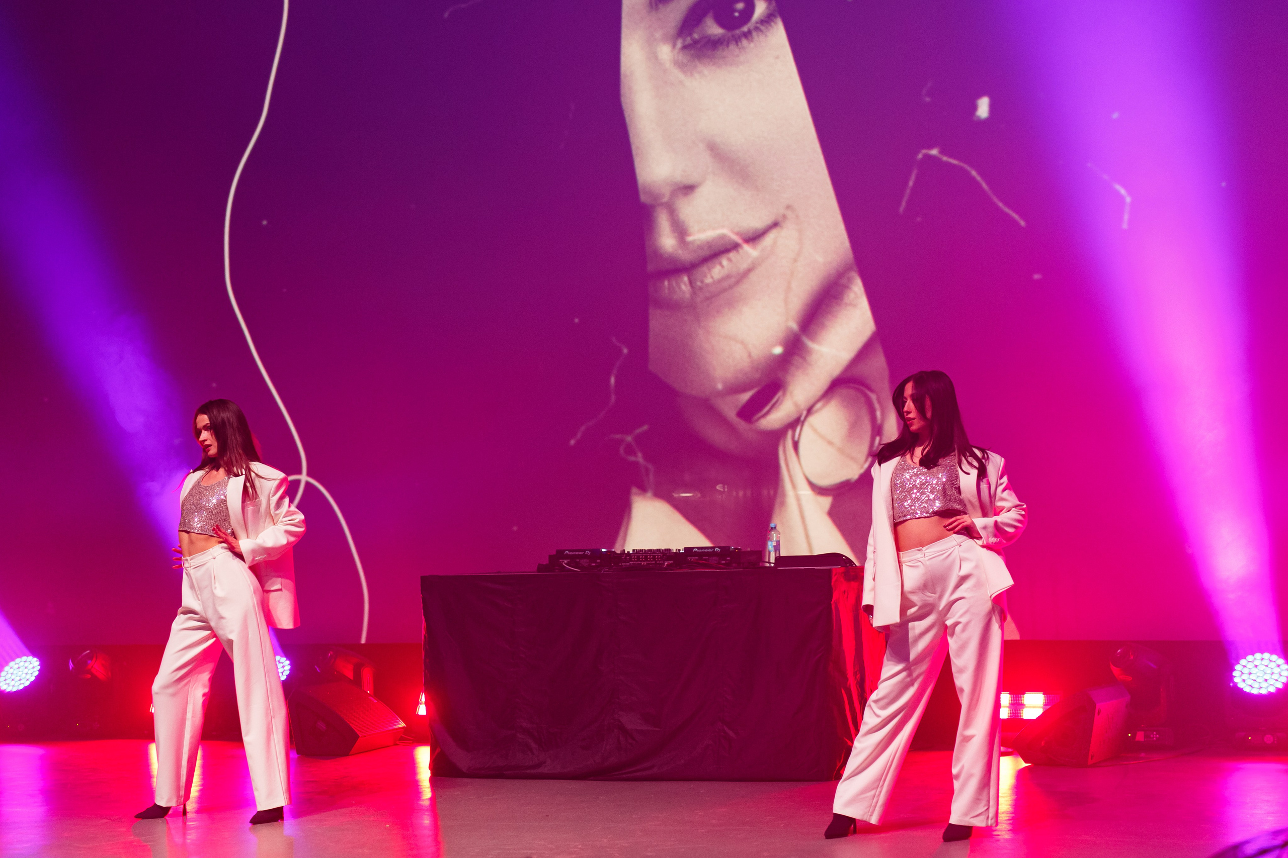 Концерт» Звёзды Русского Радио». Фотограф в Воронеже Иван Самодуров