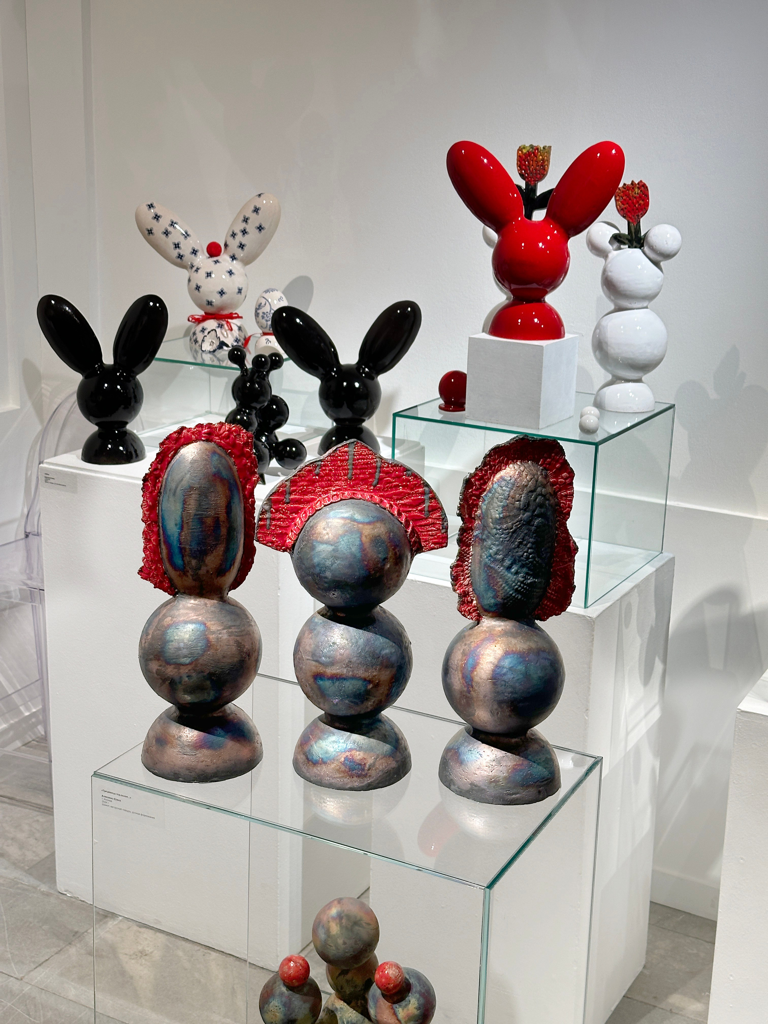 Salon 4ceramics / Всероссийский музей декоративного искусства. Елена Алексенко, художник-керамист. @iguana-ae керамка