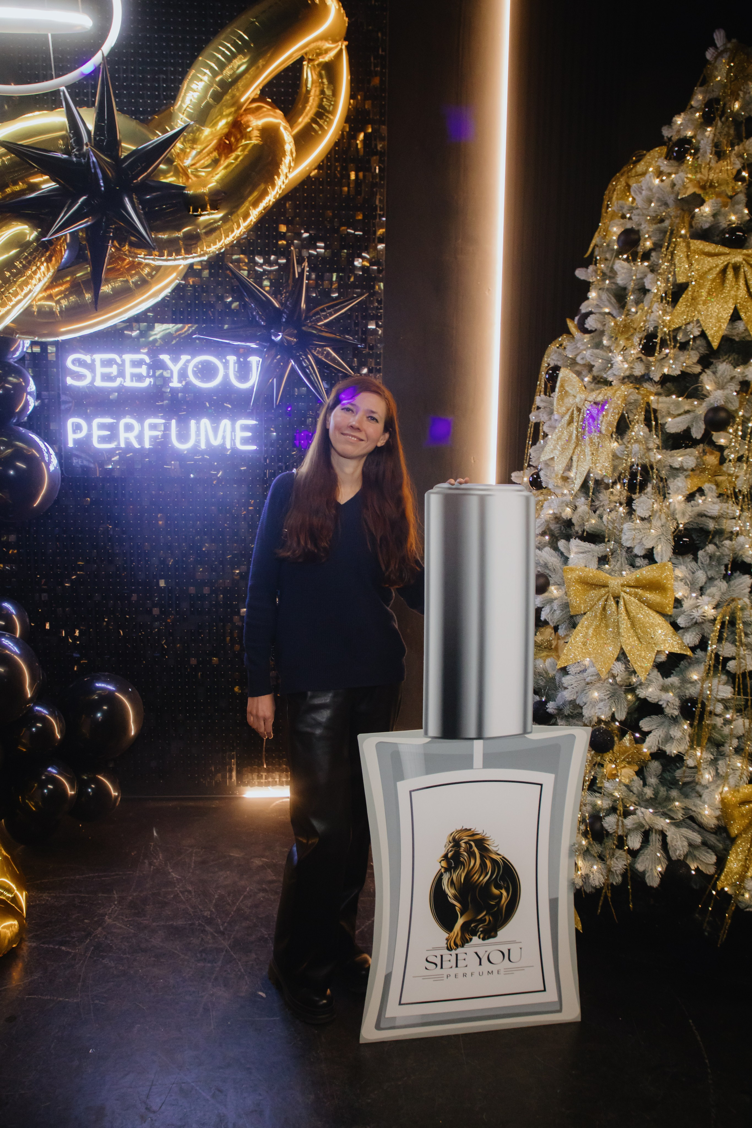 See `You Perfume. Фотограф в Москве и Санкт-Петербурге Дарина