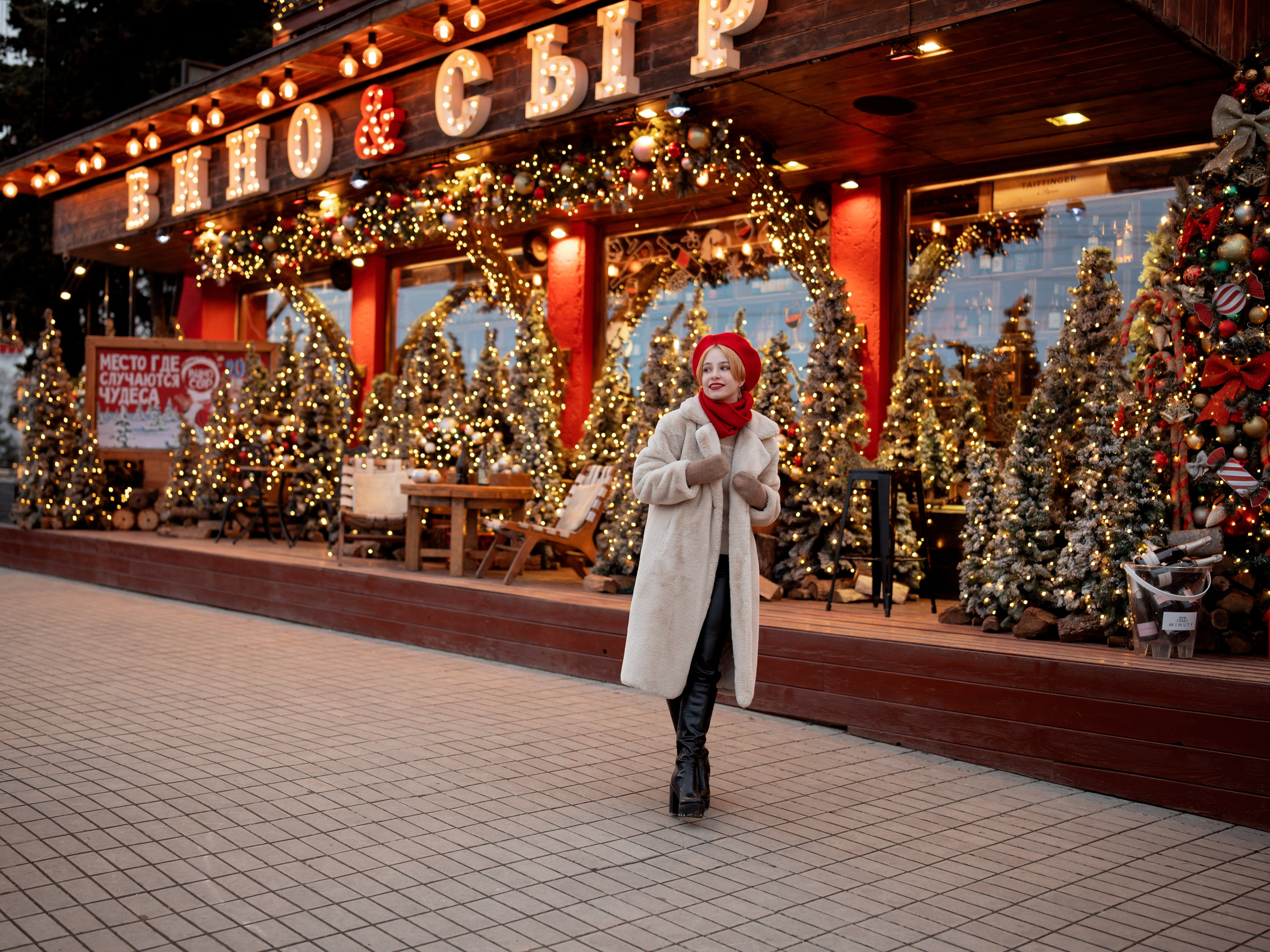 Индивидуальная фотосессия на локации ресторана "Вино и сыр" в п. Кипарисное