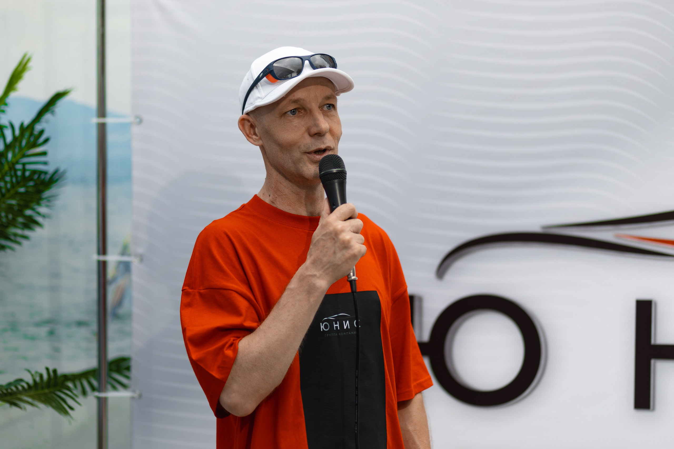 Профессиональный фотограф на выездные мероприятия и тимбилдинги Андрей Алексеев