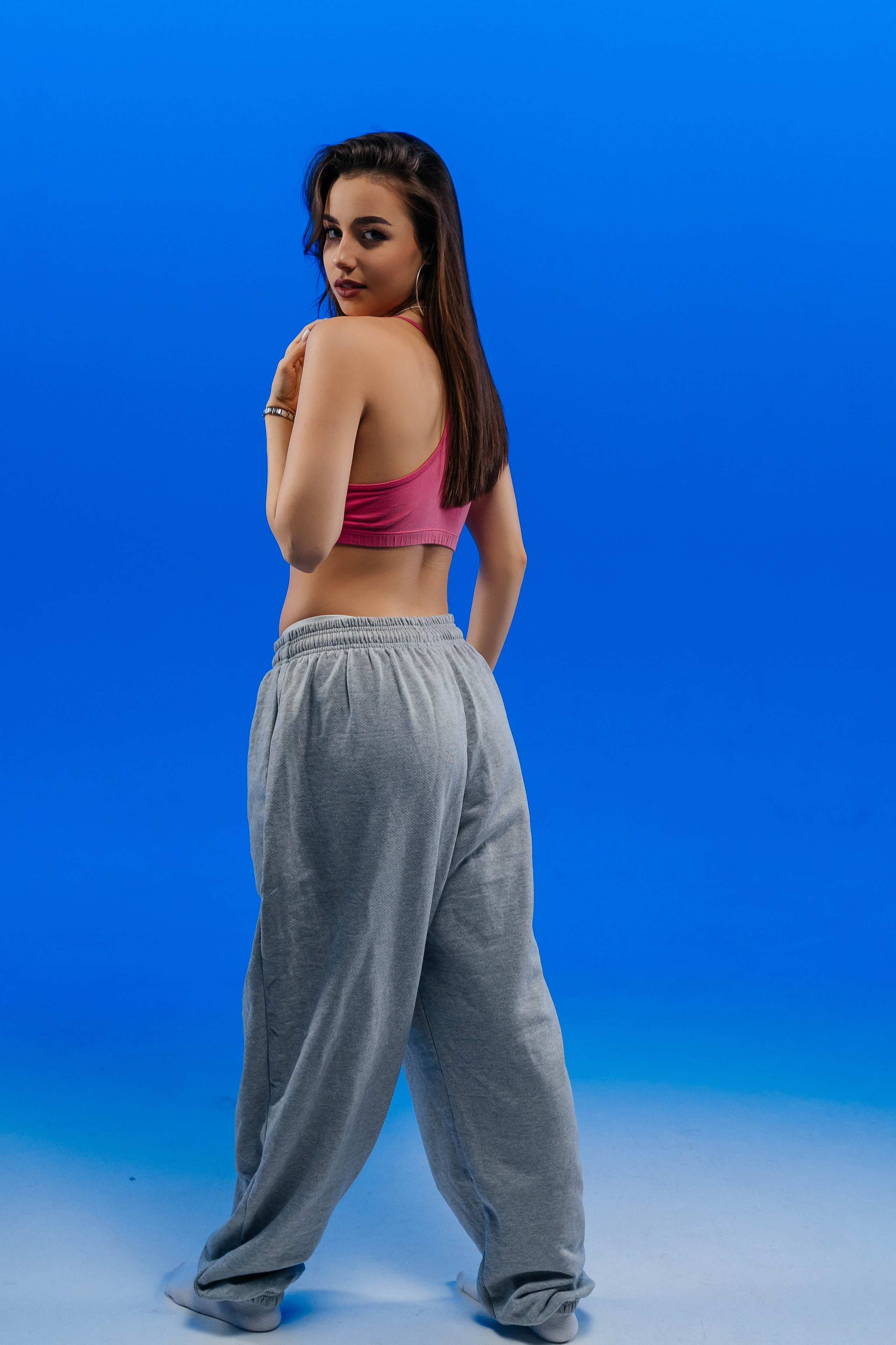 Студийный минимализм. Виктория Алпеева — фотограф по любви