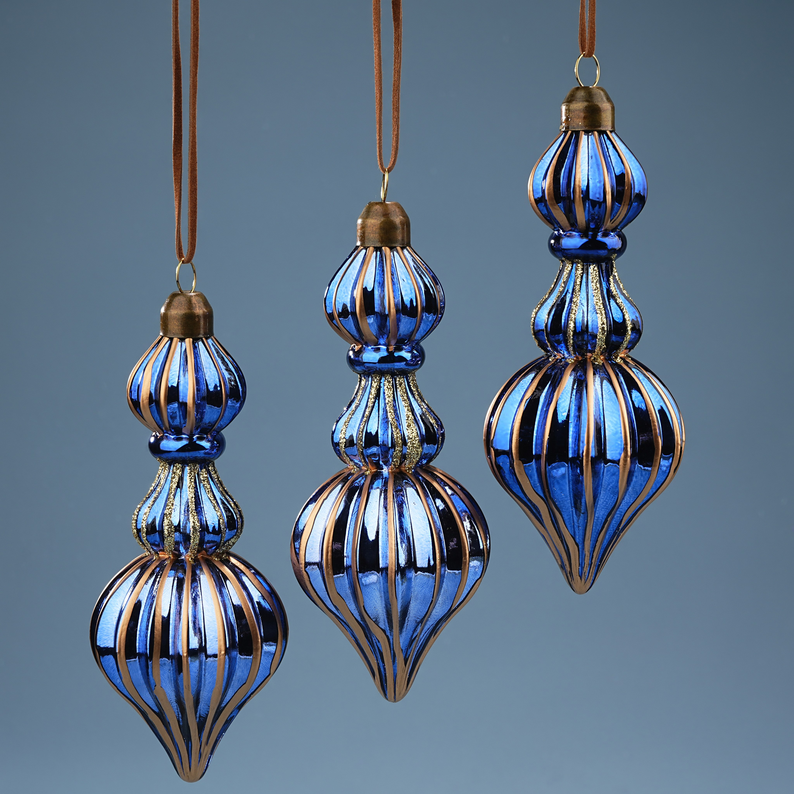 Елочные игрушки и шары. Профессиональный фотограф в Москве и МО