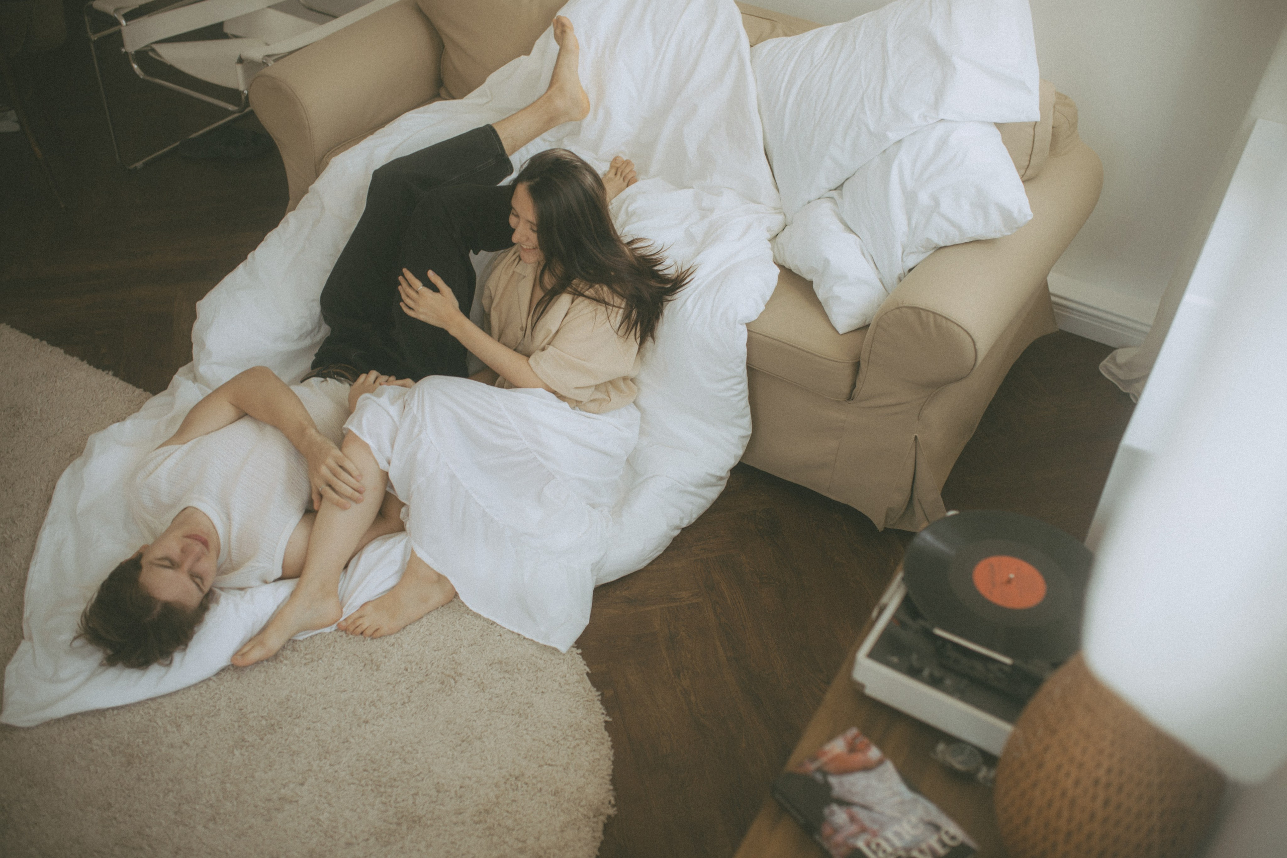 Артур и Гульназ в студии. Свадебный фотограф Казань