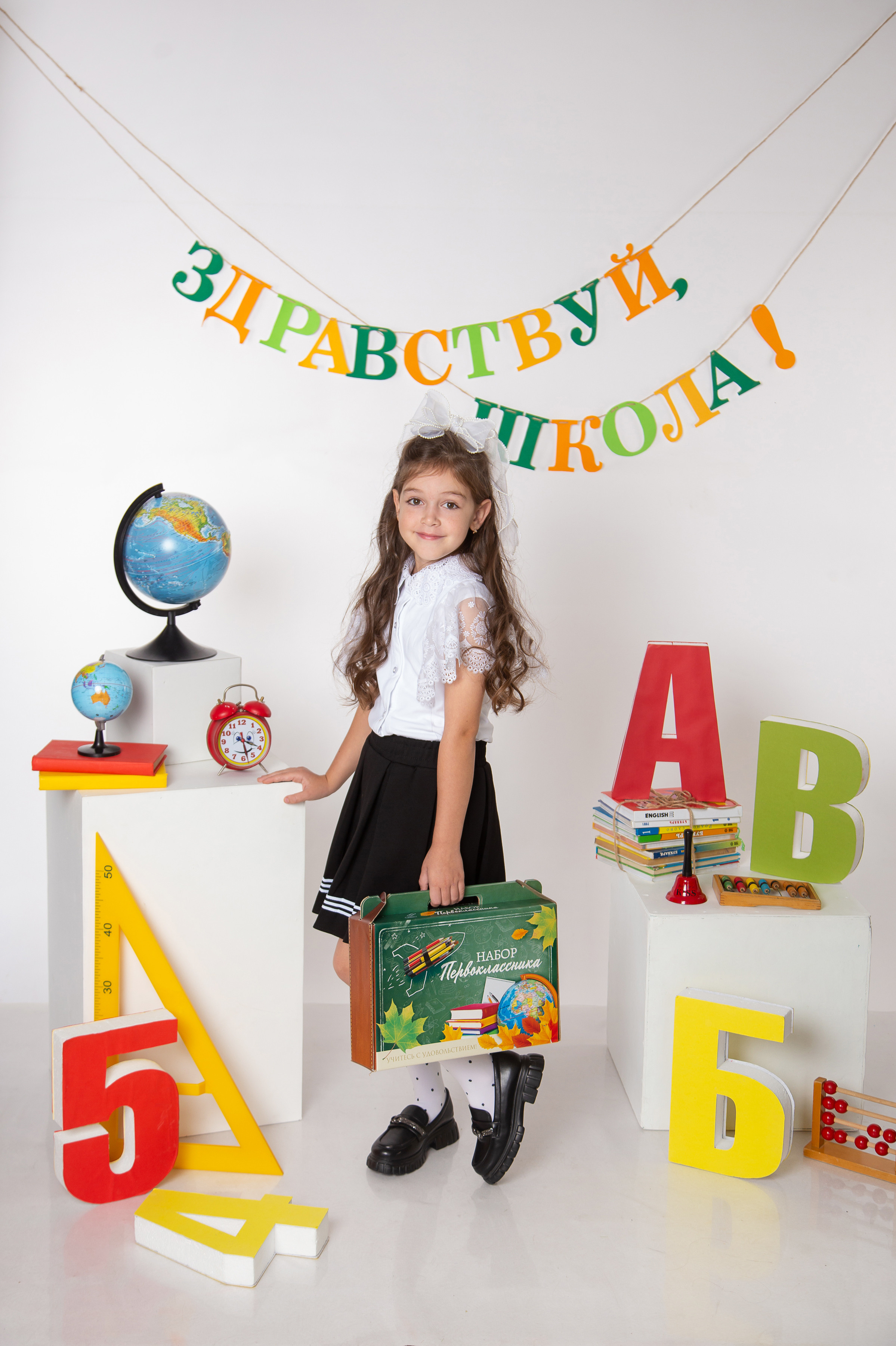 Фотосессия начальных классов в фотостудии. Казахстан. Караганда. Темиртау