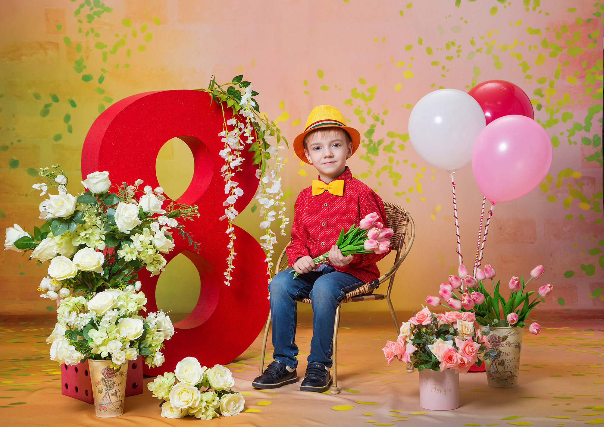 Детская тематическая фотосессия на восьмое марта. 8 марта.