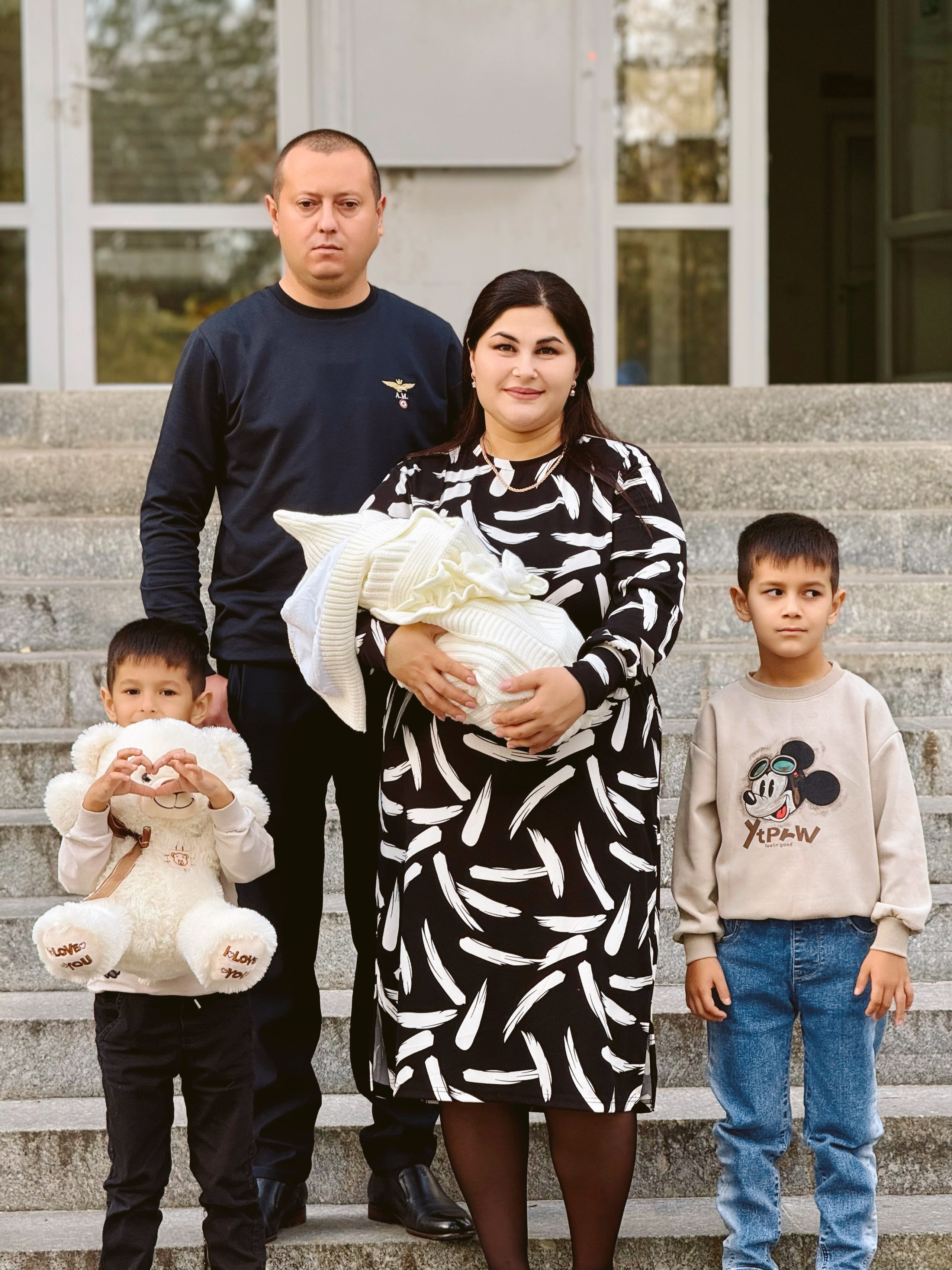 Беременность • гендер-пати • выписки с роддома. Семейный фотограф и рилсмейкер в Симферополе