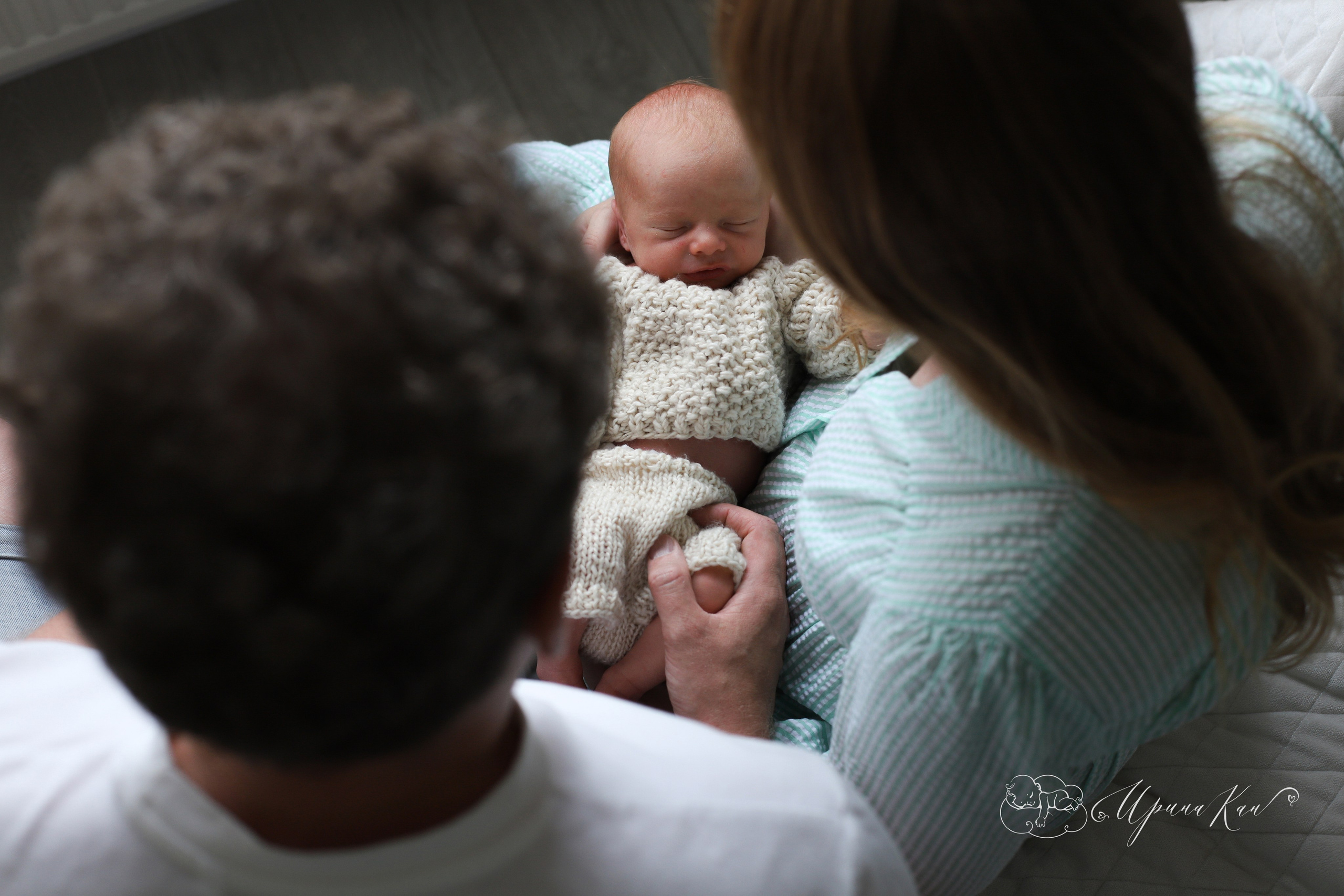 Новорожденные фото с родителями. Ирина Кан Фотограф новорожденных в Екатеринбурге