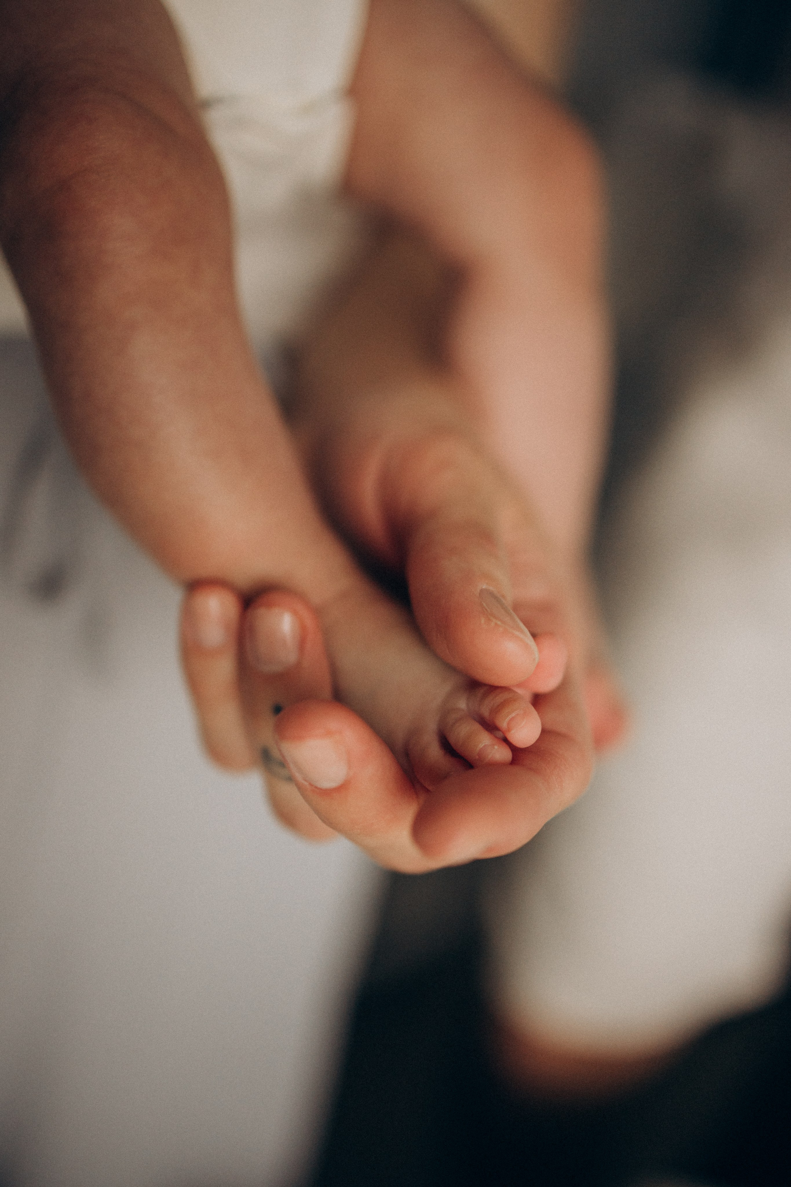 Семейная фотосессия с новорожденным, фотосессия новорожденного, ньюборн, фотосессия ньюборн, ньюборн лайфстайл, фотосессия новорожденного дома, фотограф новорожденных