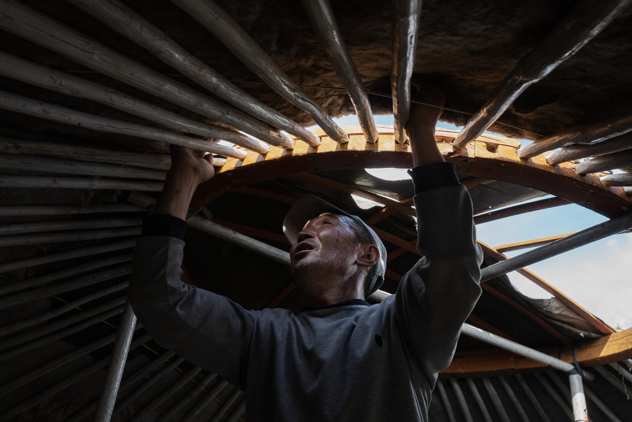 Установка юрты