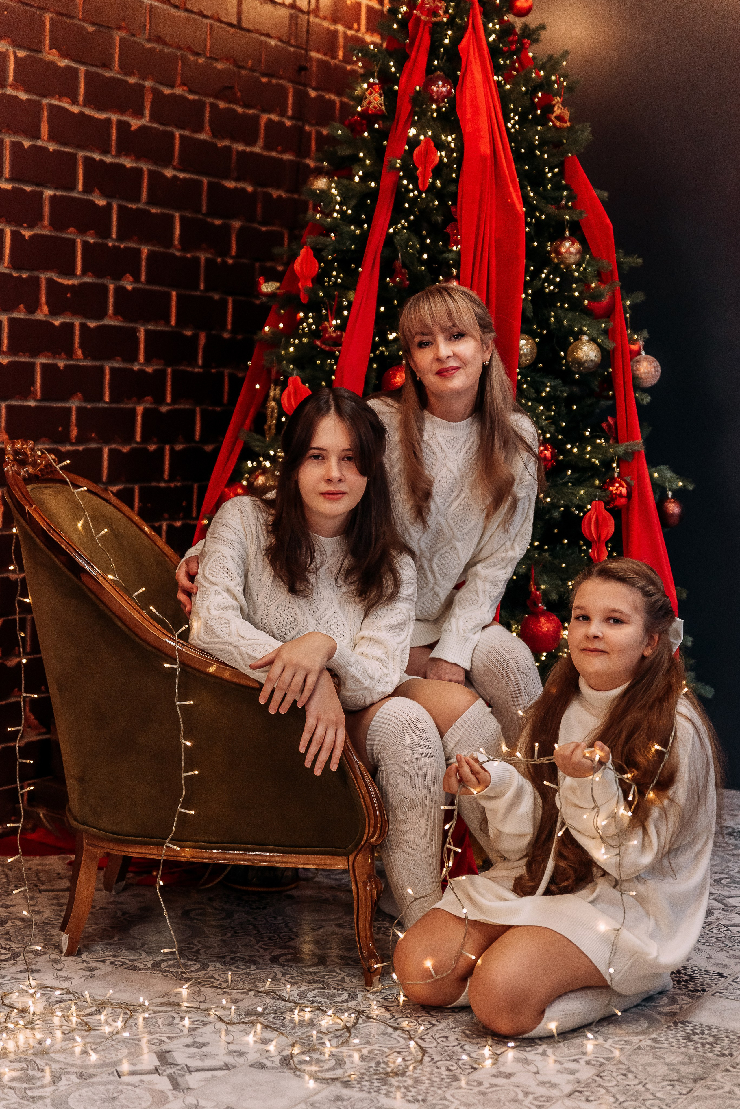 ОКСАНА и ДЕВОЧКИ. Ольга Козлова фотограф Волгоград olkiny-fotki.ru