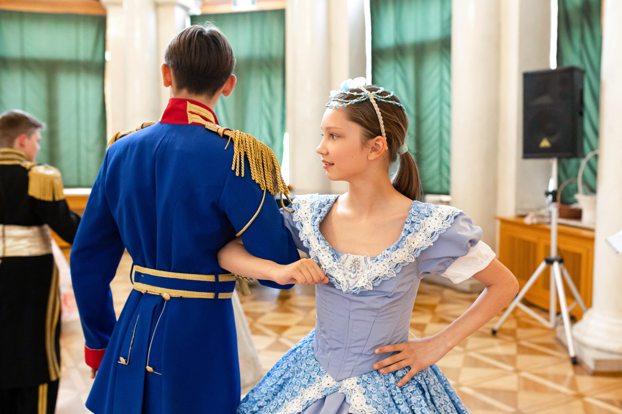 Костюмированный детский праздник во дворце. Фотограф на праздник, корпоратив, День Рождения и Юбилей в г. Санкт-Петербурге Алексей Анкушев