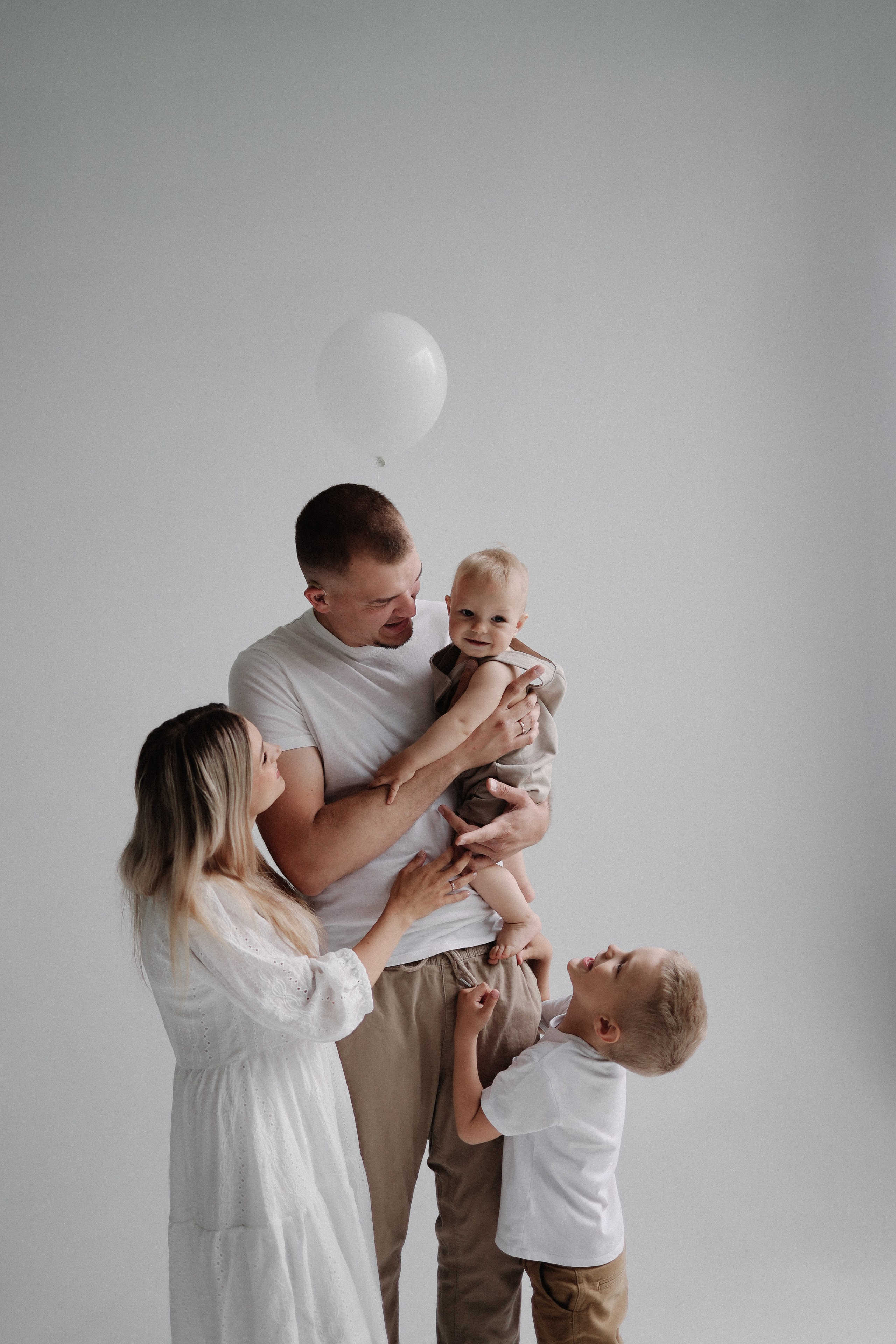 Вкусный торт. Свадебный и семейный фотограф Волгоград Наталья Алексеева