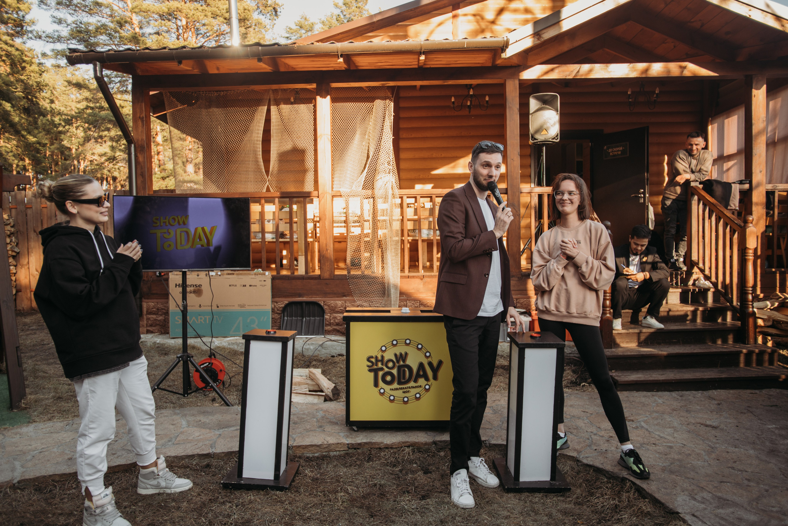 Корпоратив Muza_Arts. Венера Гайн. Репортажный фотограф  Тюмень. Обучение фотографии с 0