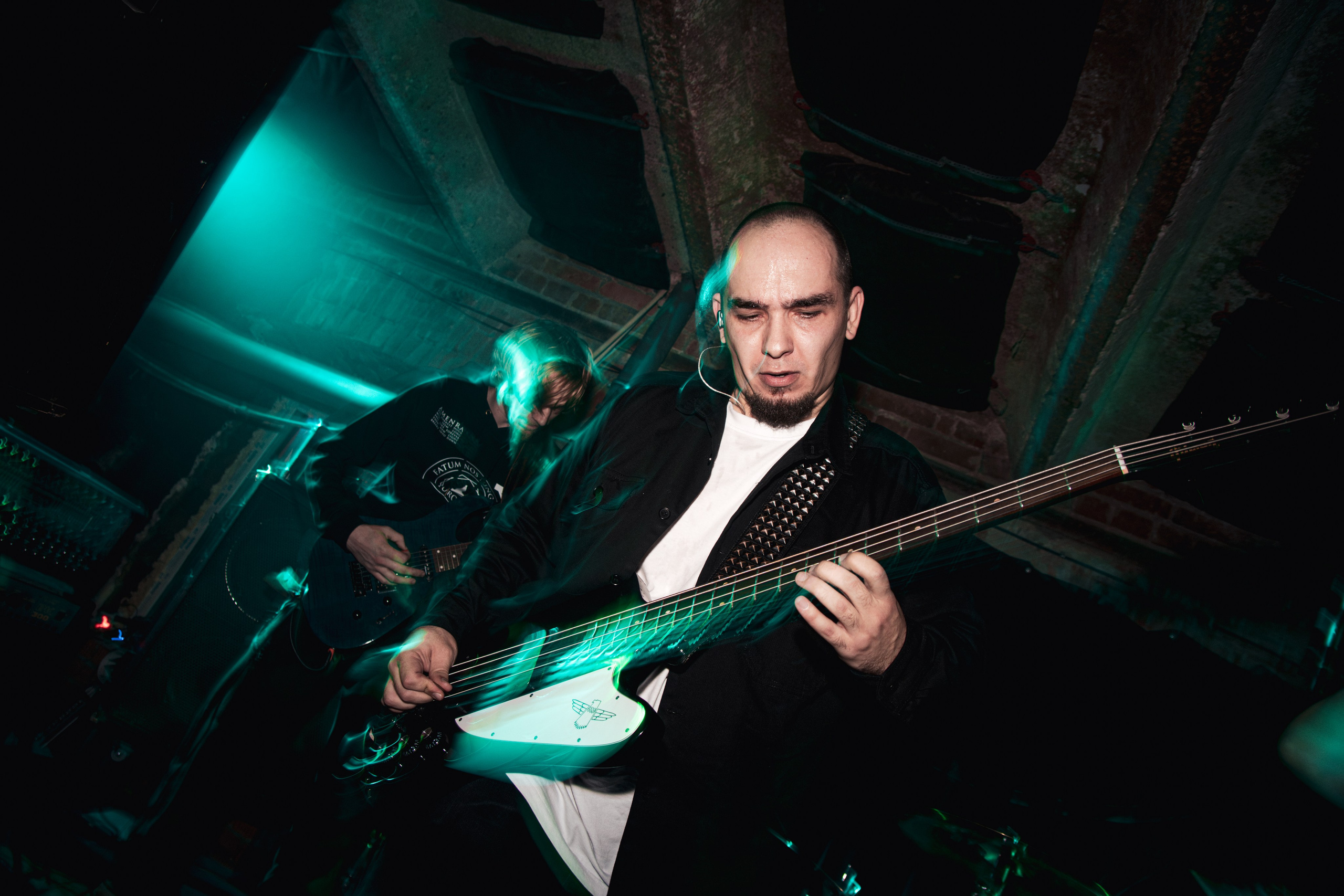 Laugar & Шумы Штормовых Широт & Пожары На Дальнем Севере 11.10.2025. Репортажный фотограф в Москве Legiodot