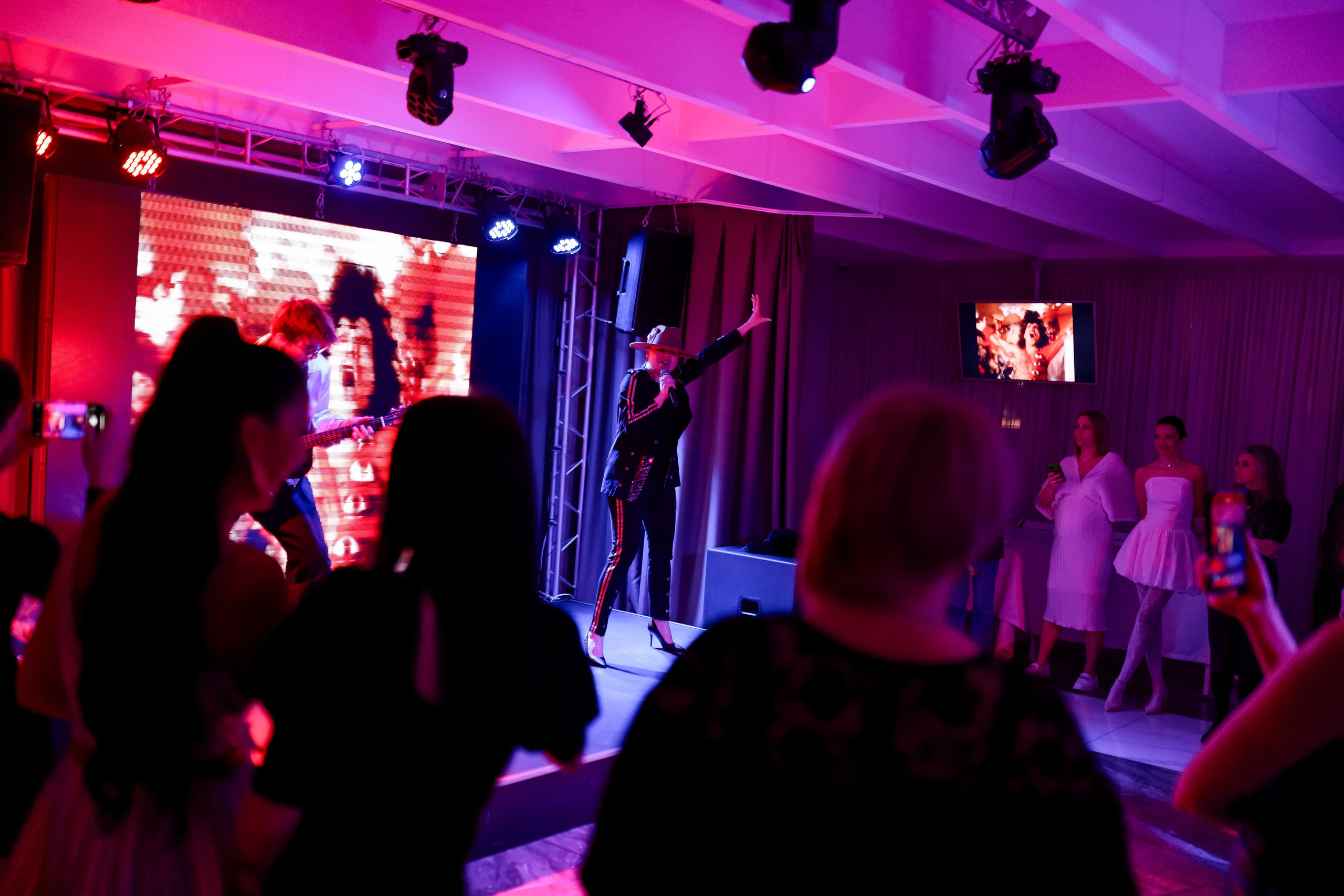 Роскошный вечер Наталии Карамянц