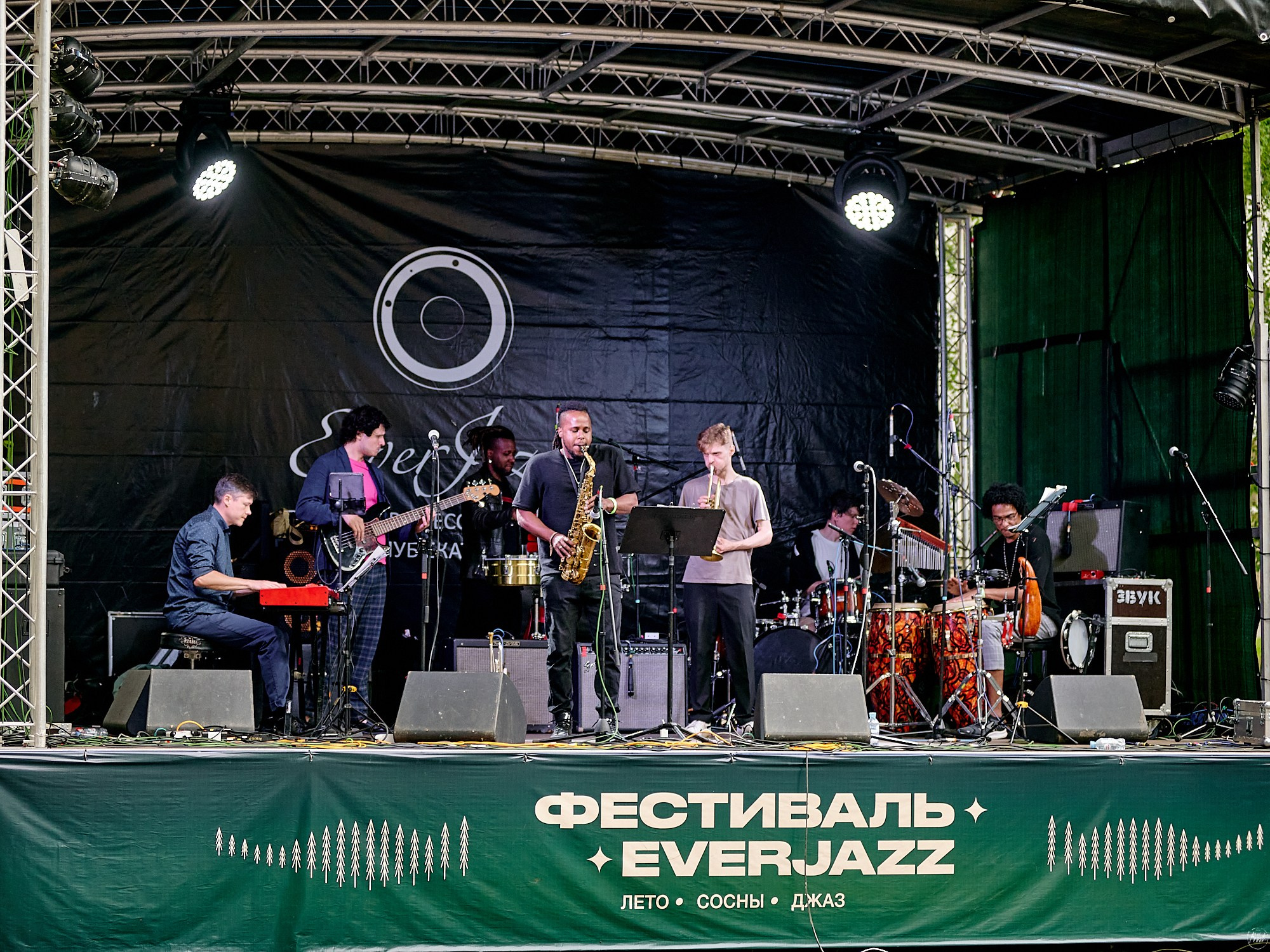 Фестиваль Everjazz 2022. Фотографии отовсюду и обо всем