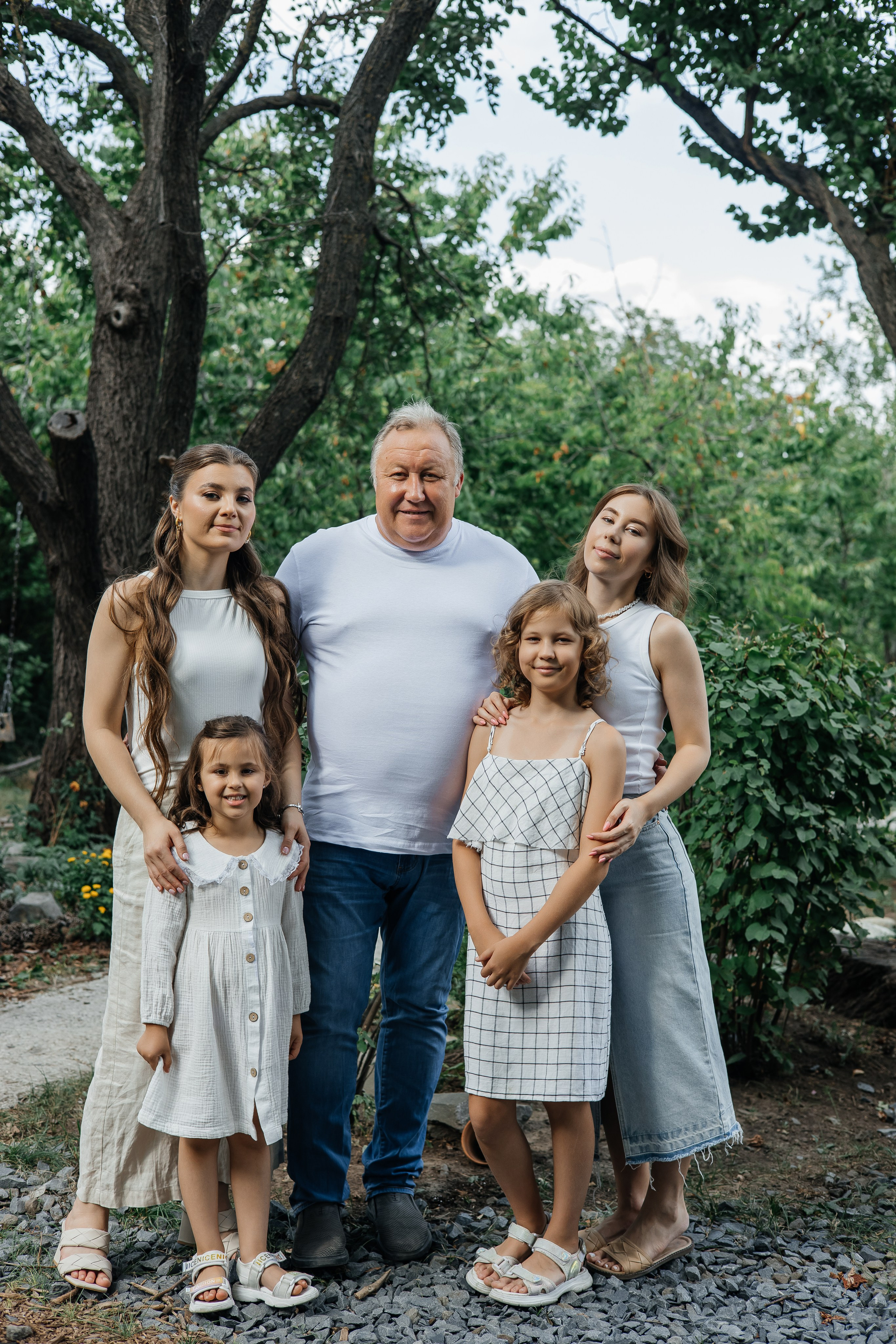 Сад на пруду. Свадебный и семейный фотограф Ростова-на-Дону Ирина Бондарева