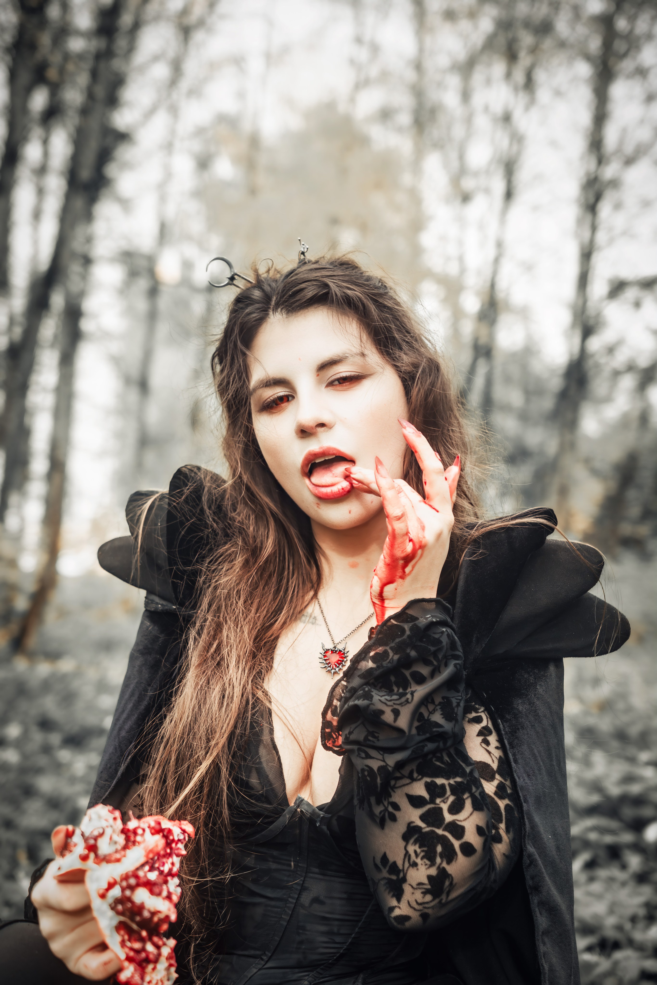 Фотосессия Вампиры в лесу