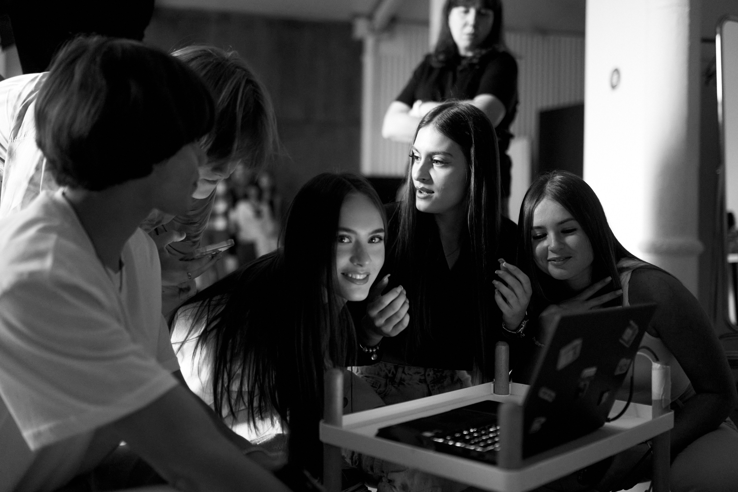 RELLS/BACKSTAGE. Современные Выпускные Альбомы в Ростове-на-Дону