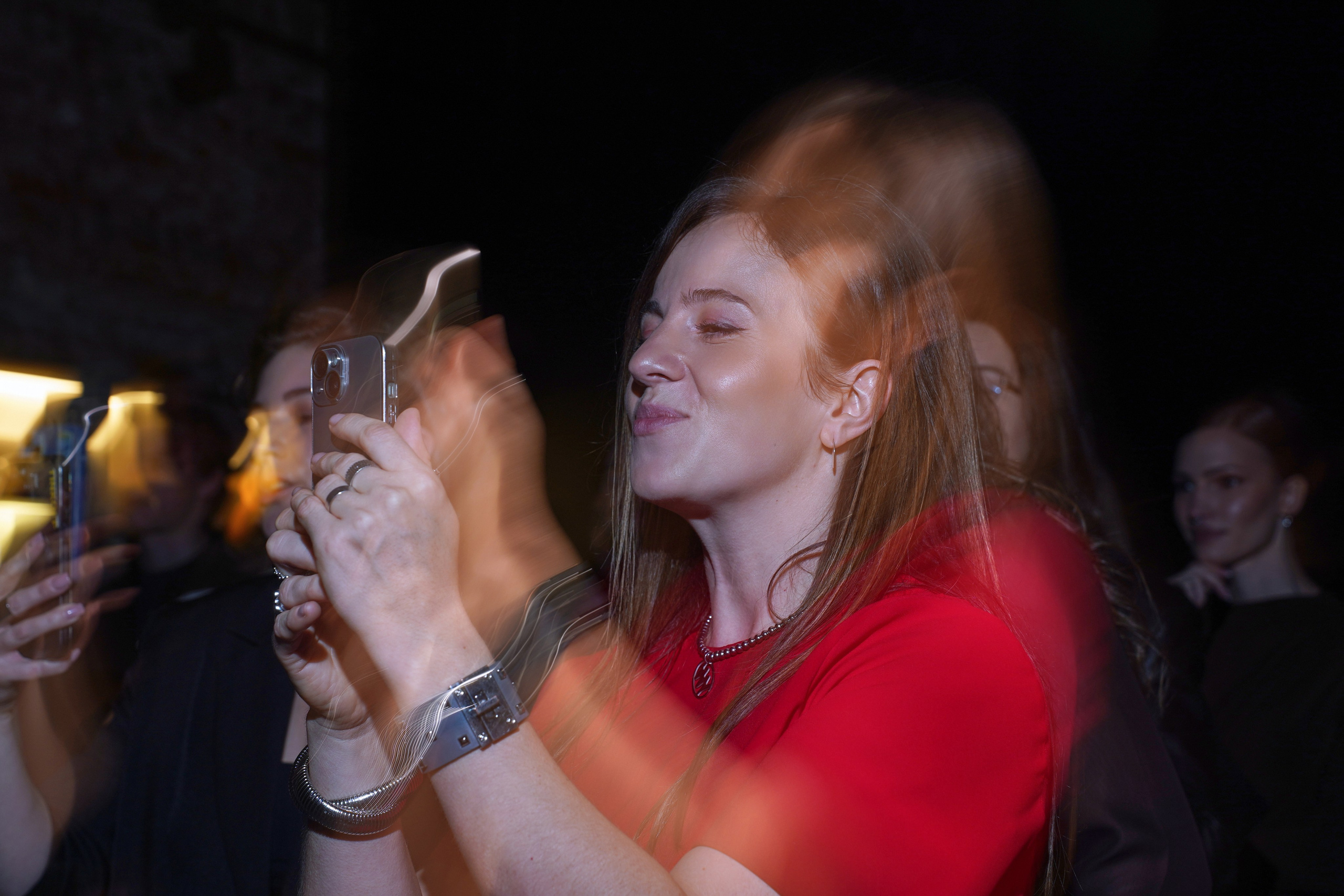 Концерт кавер группы. Фотограф