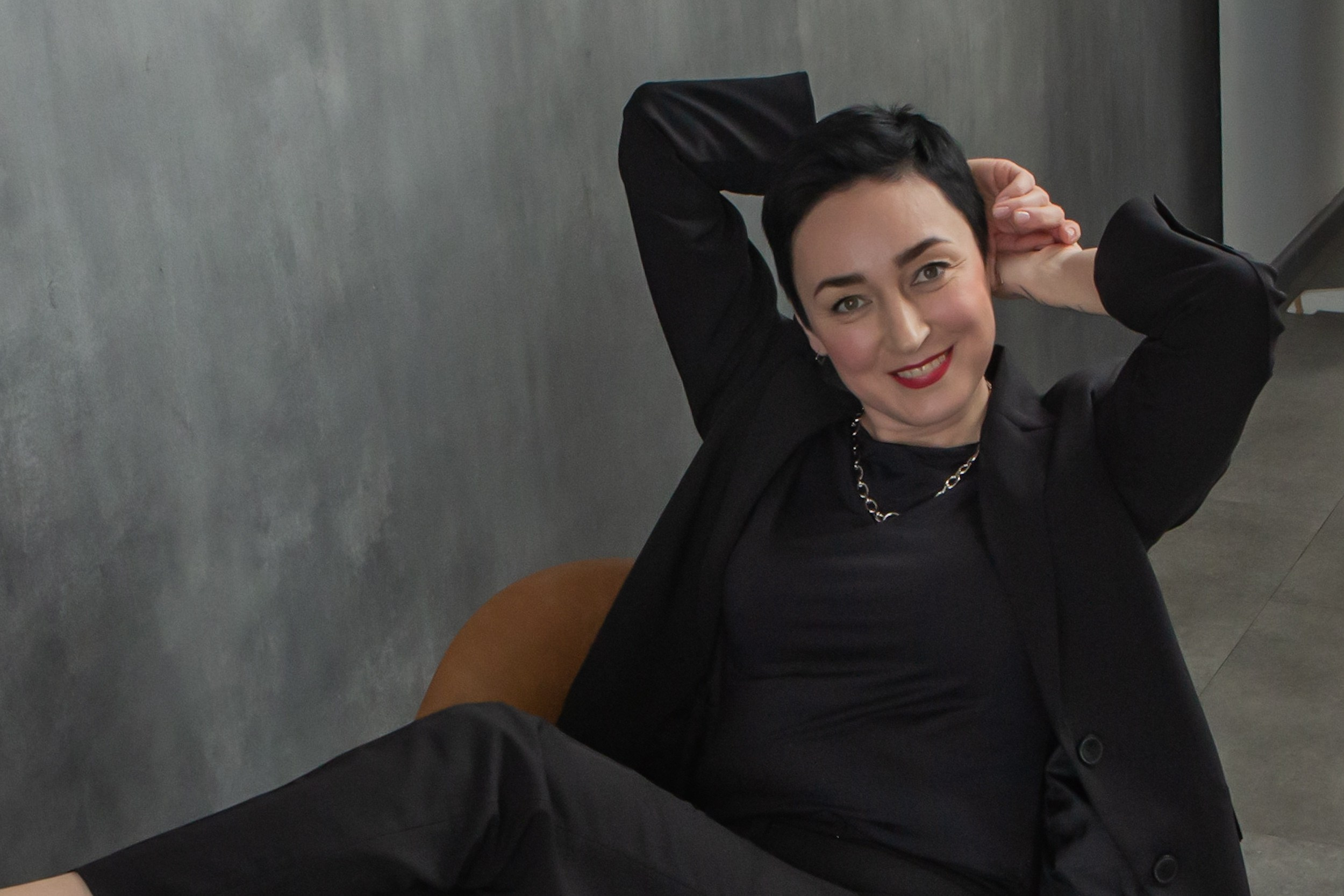 Женский портрет. Женский портрет и немного больше в Санкт-Петербурге