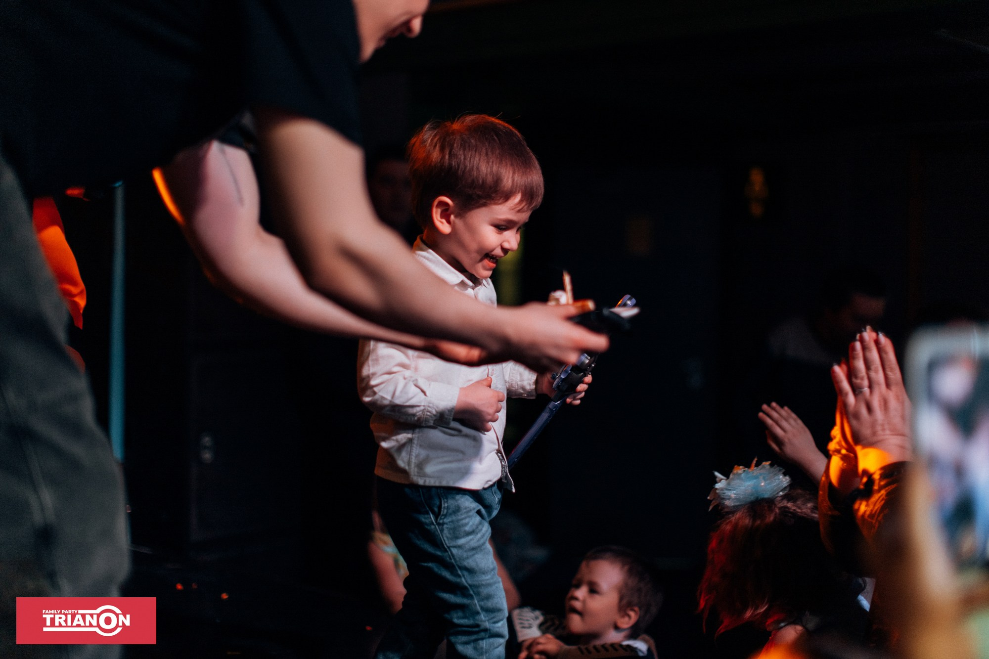 Семейная дискотека TRIANON. Фотограф Владимир Молоканов