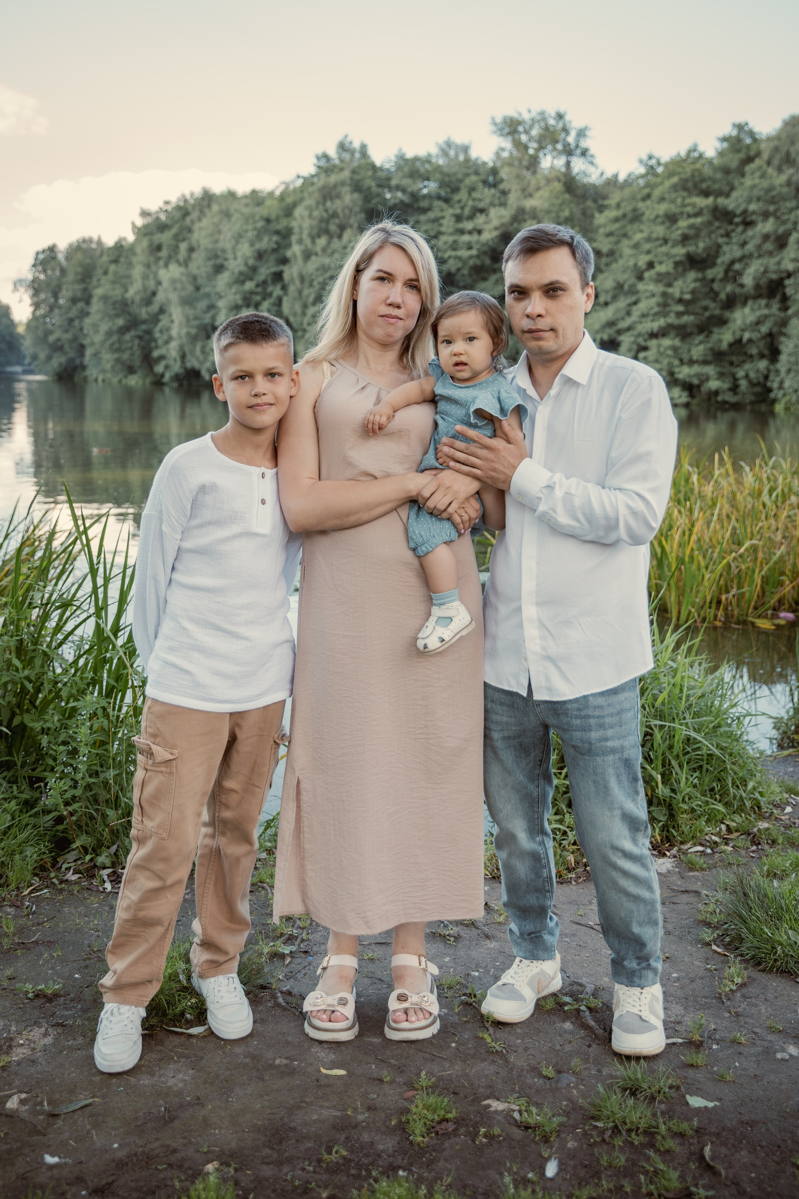 Семейная фотосессия. Индивидуальный и семейный фотограф Ирина Москвичёва