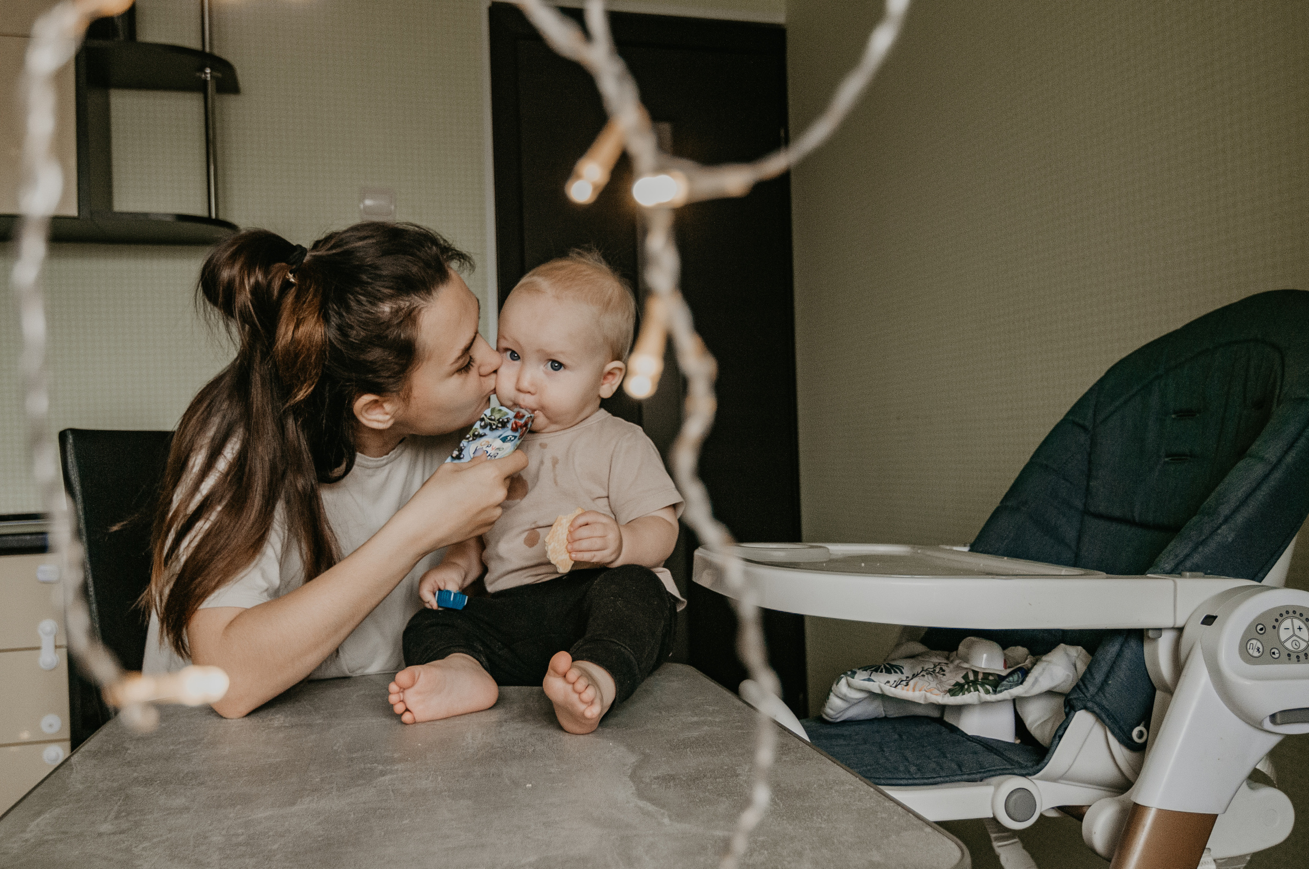 Домашняя семейная съёмка для Алины и Матвея. Свадебный и семейный фотограф г. Ярославль Савинская Анастасия