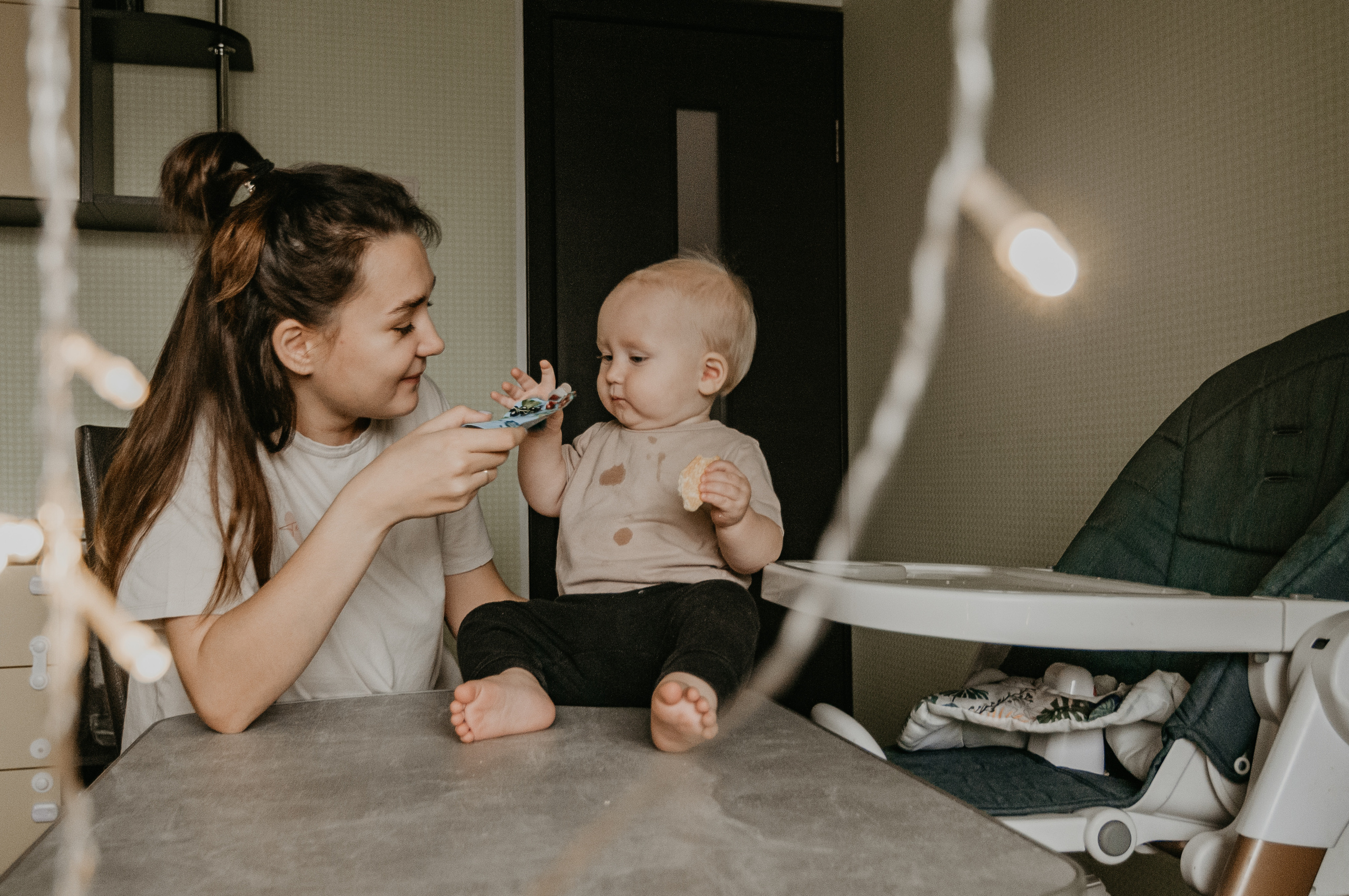 Домашняя семейная съёмка для Алины и Матвея. Свадебный и семейный фотограф г. Ярославль Савинская Анастасия