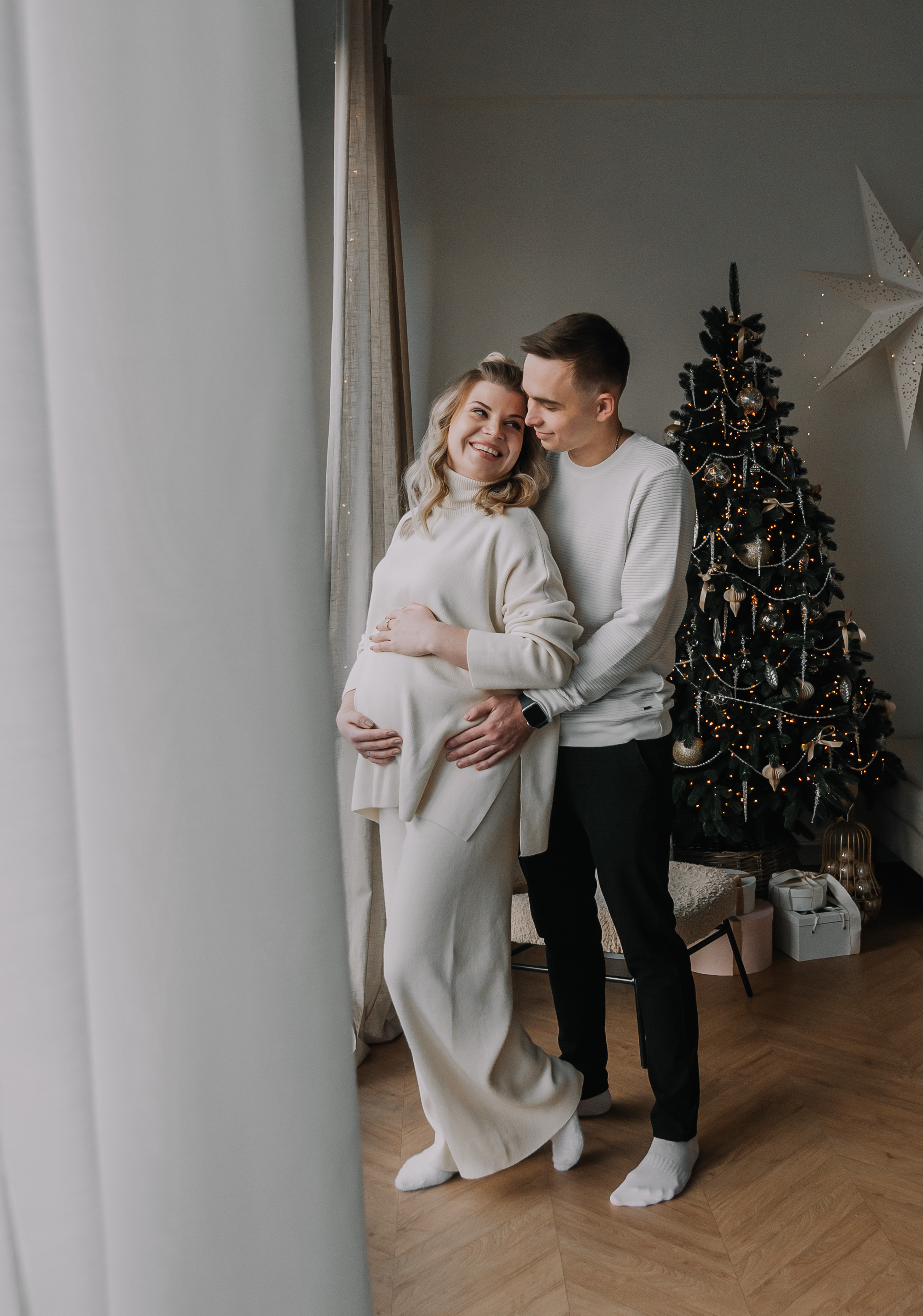 Студийная съёмка для Алёны и Романа. Свадебный и семейный фотограф г. Ярославль Савинская Анастасия