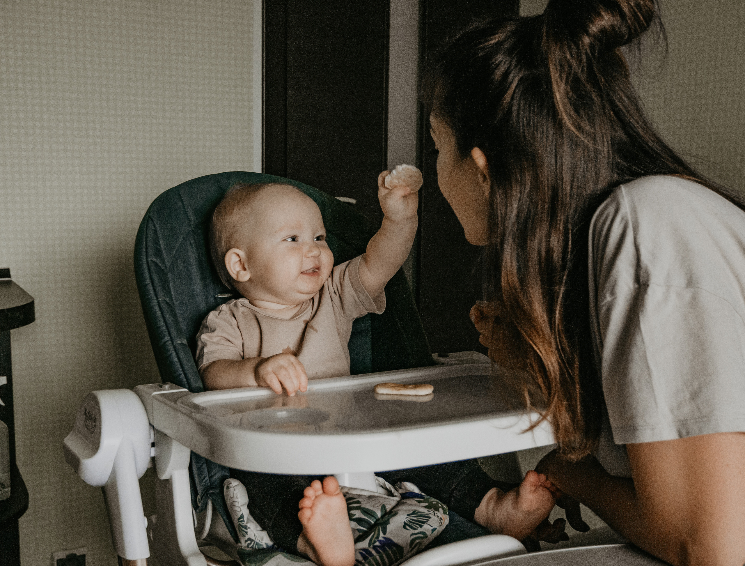 Домашняя семейная съёмка для Алины и Матвея. Свадебный и семейный фотограф г. Ярославль Савинская Анастасия