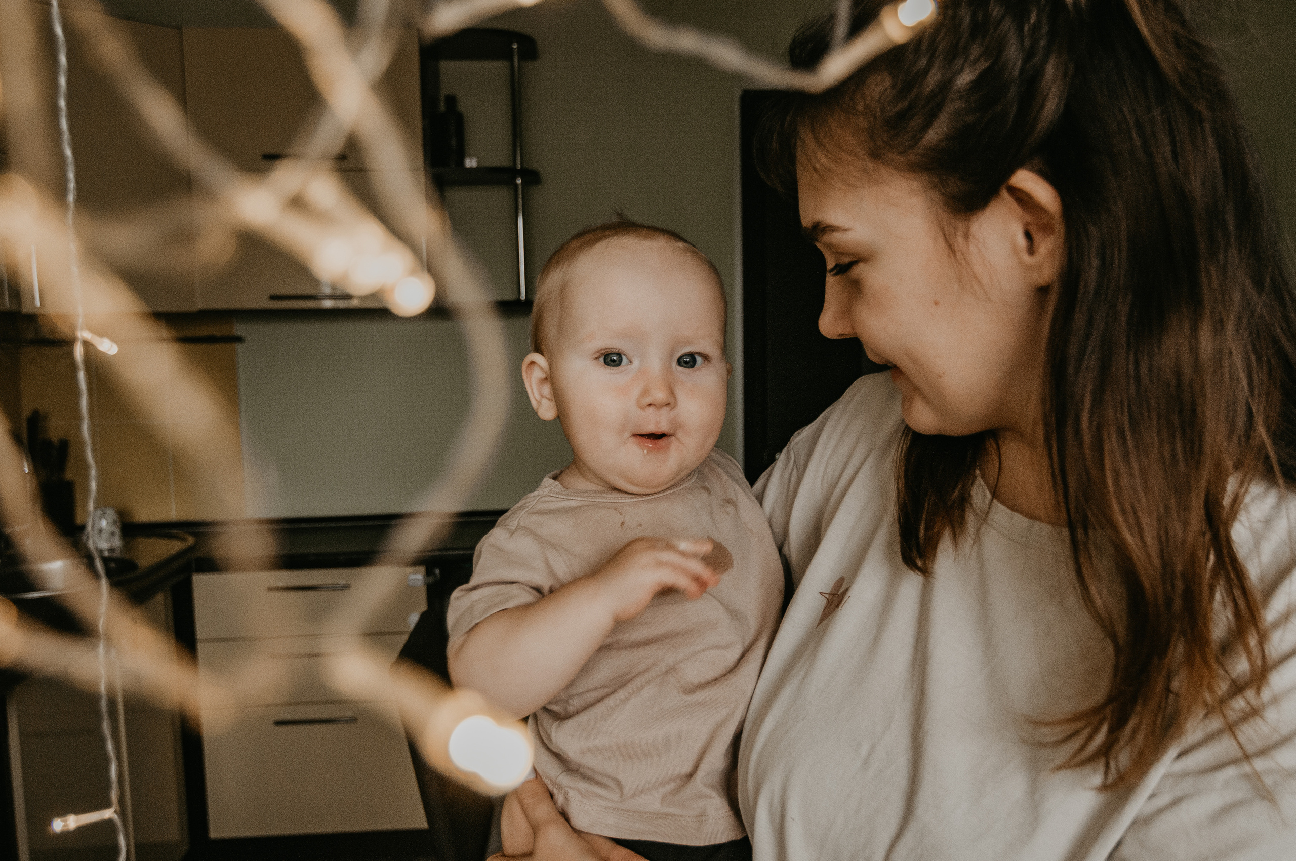 Домашняя семейная съёмка для Алины и Матвея. Свадебный и семейный фотограф г. Ярославль Савинская Анастасия