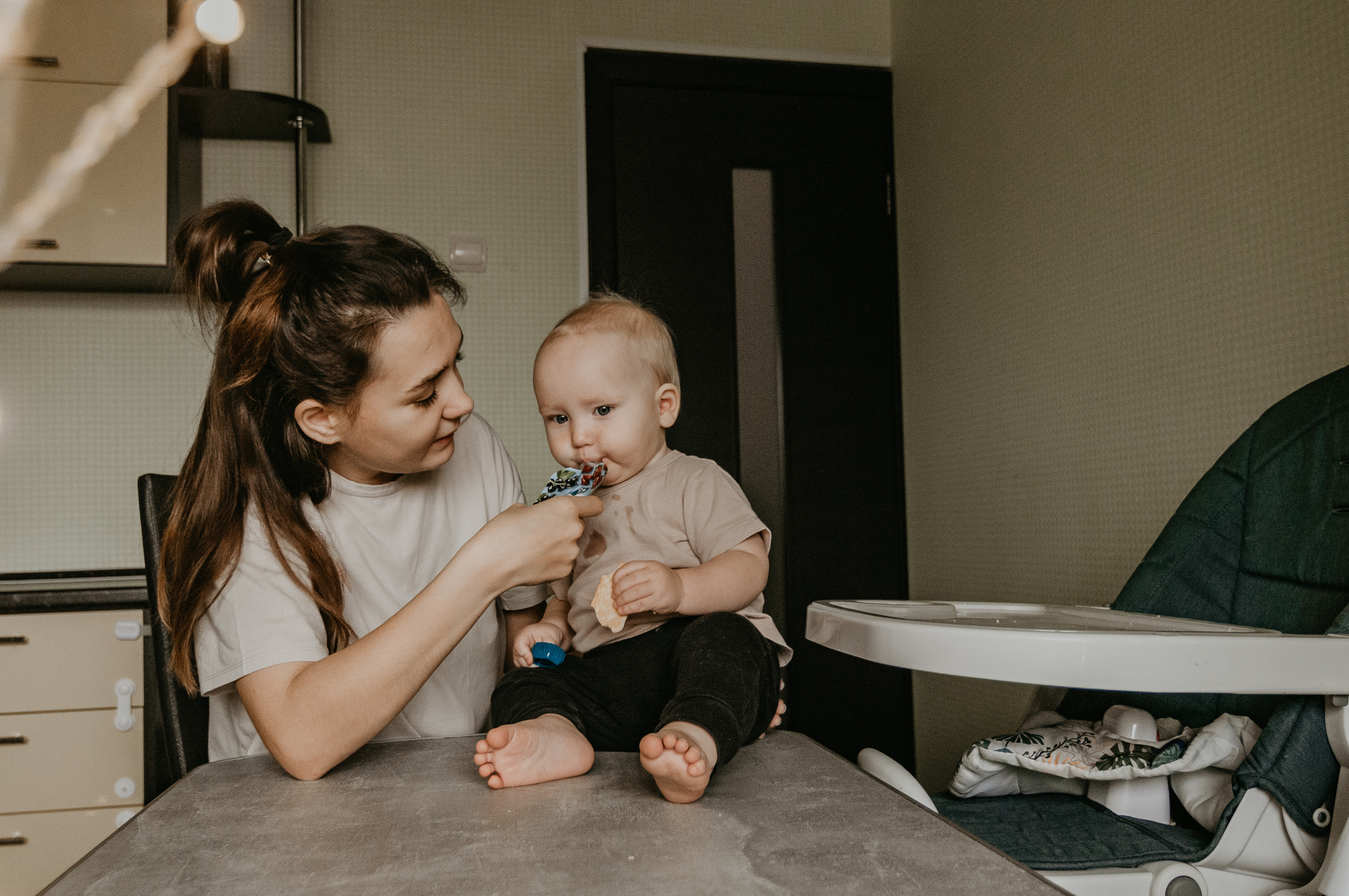 Домашняя семейная съёмка для Алины и Матвея. Свадебный и семейный фотограф г. Ярославль Савинская Анастасия