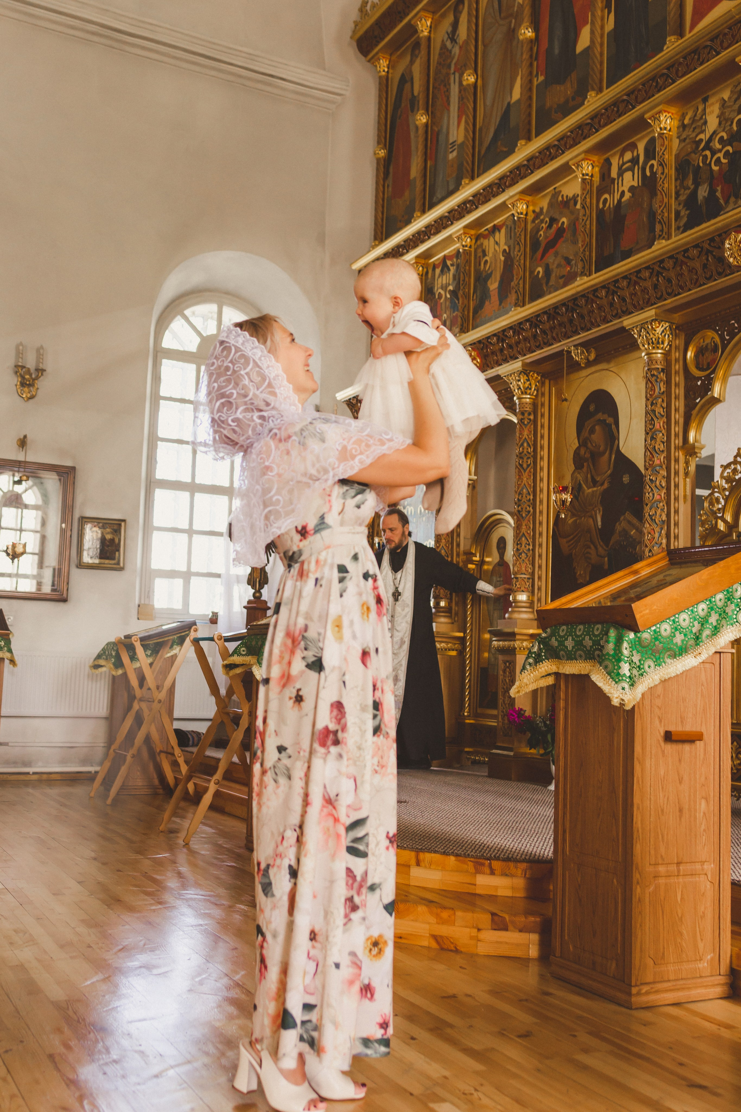 Крещение малышей. Фотограф Новорожденных и беременности г. Тюмень