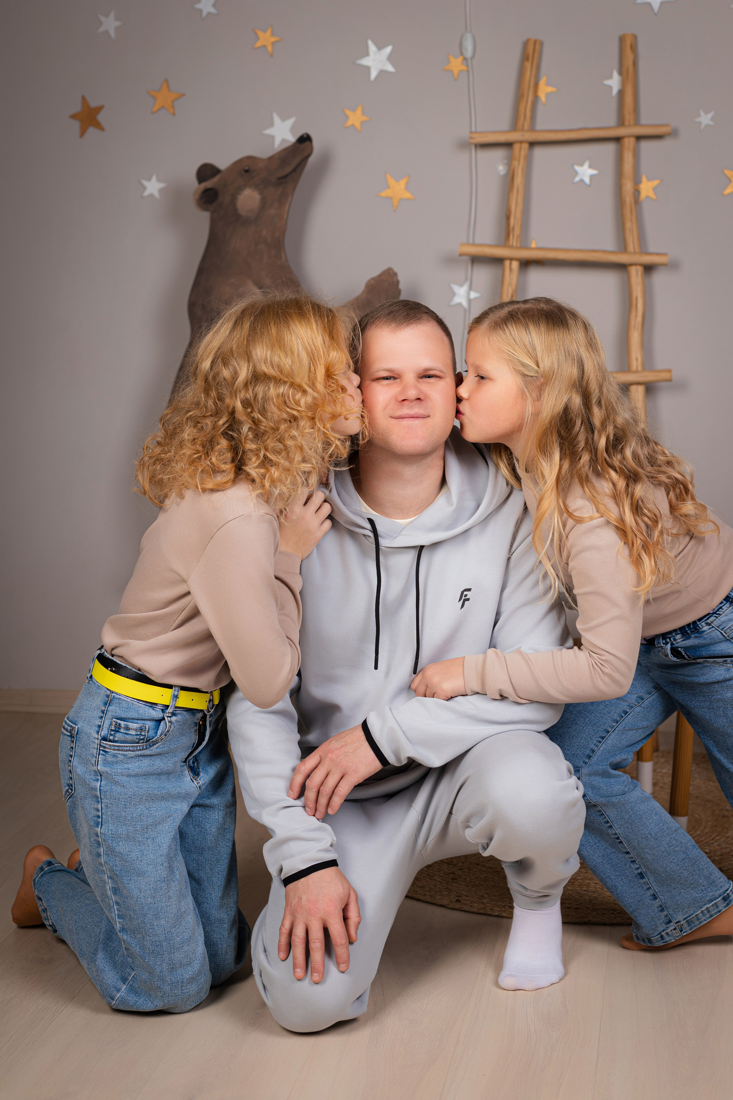 Анна, Игорь, Влада, София и Глеб. Фотограф ВИКА МЕДУЗА