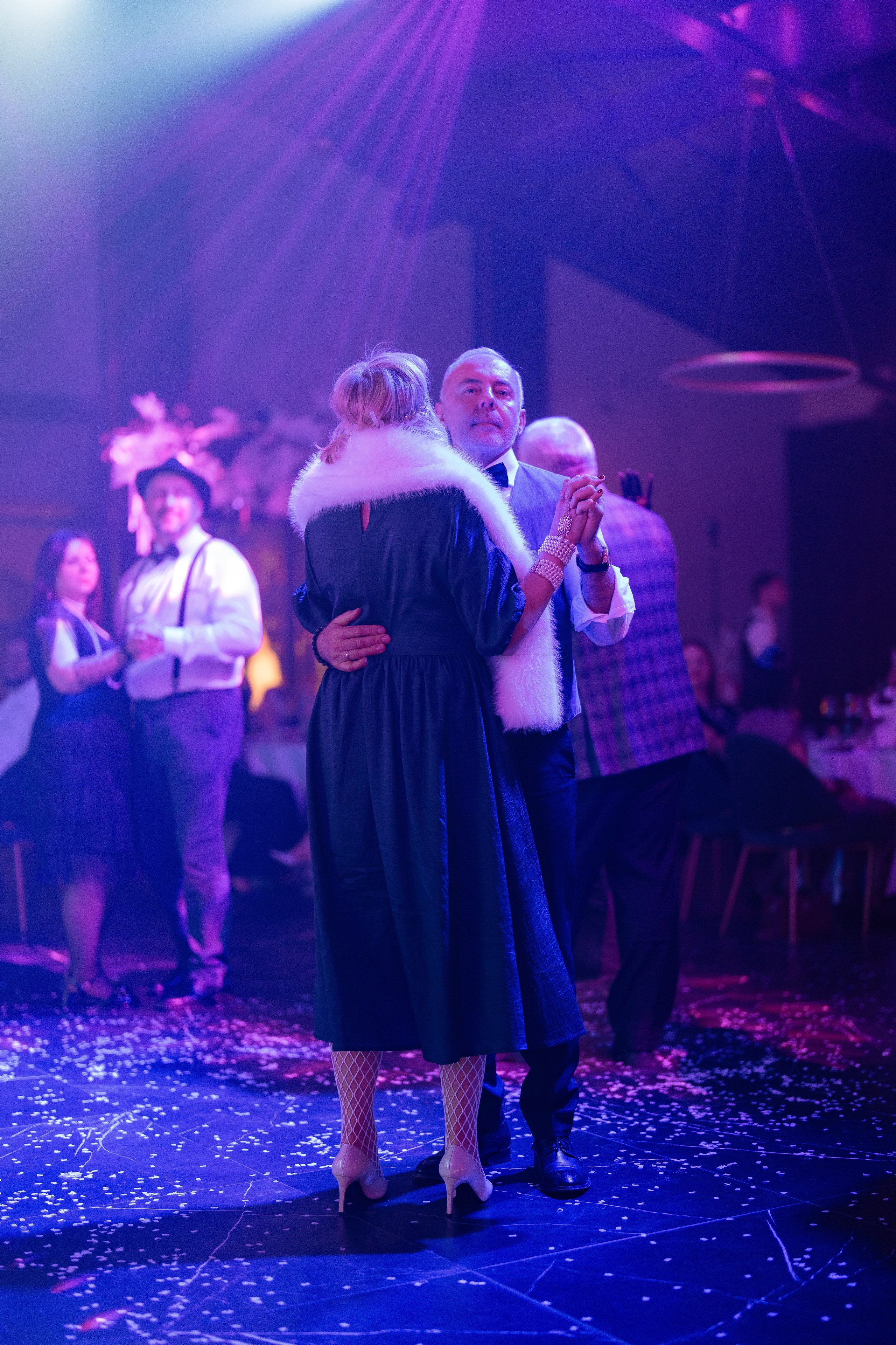 Альбион Тур