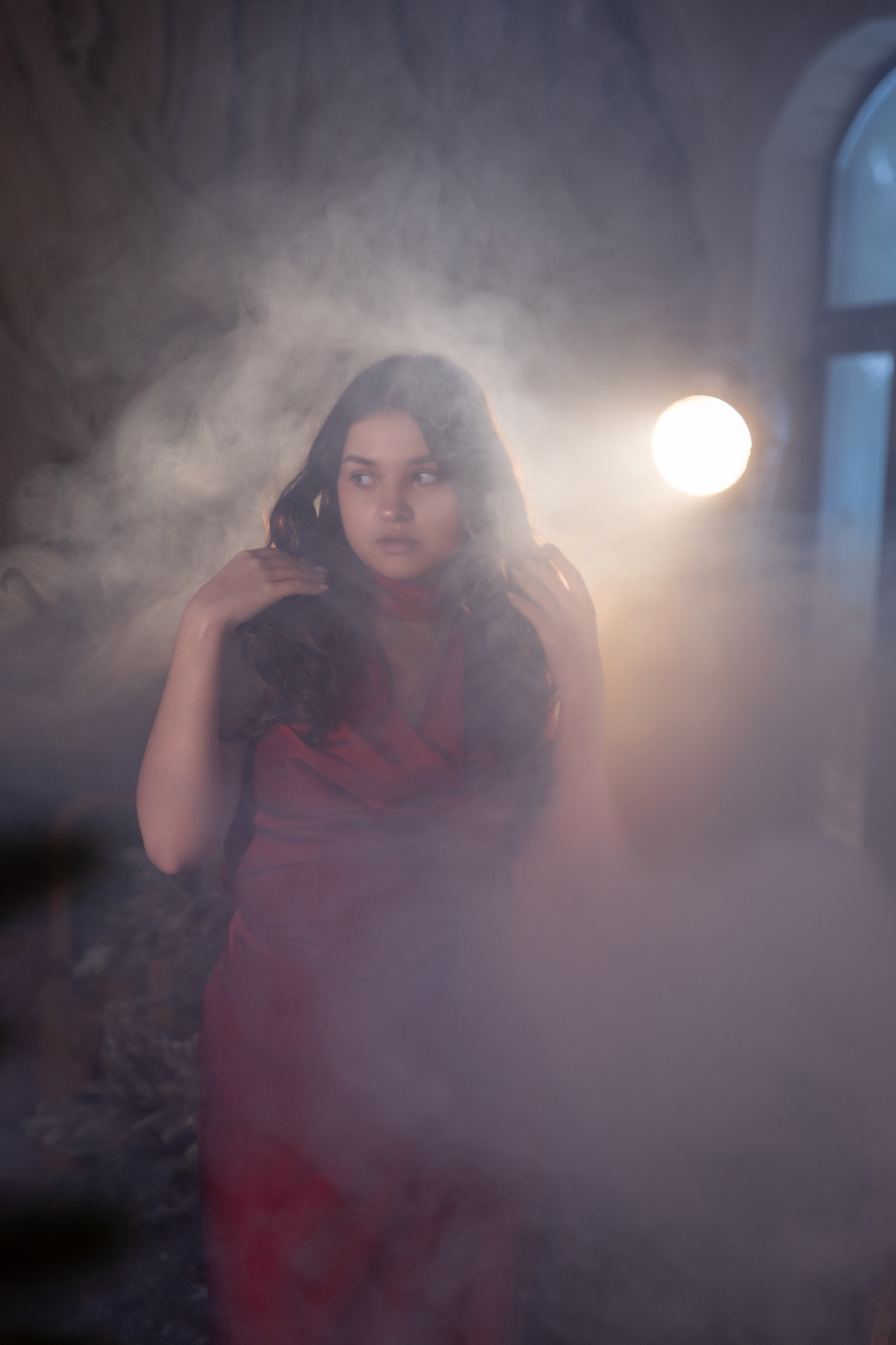 ЖЕНСКАЯ ФОТОСЕССИЯ В СТУДИИ. Фотограф в Москве и Стамбуле. Мастер сказочных фотографий