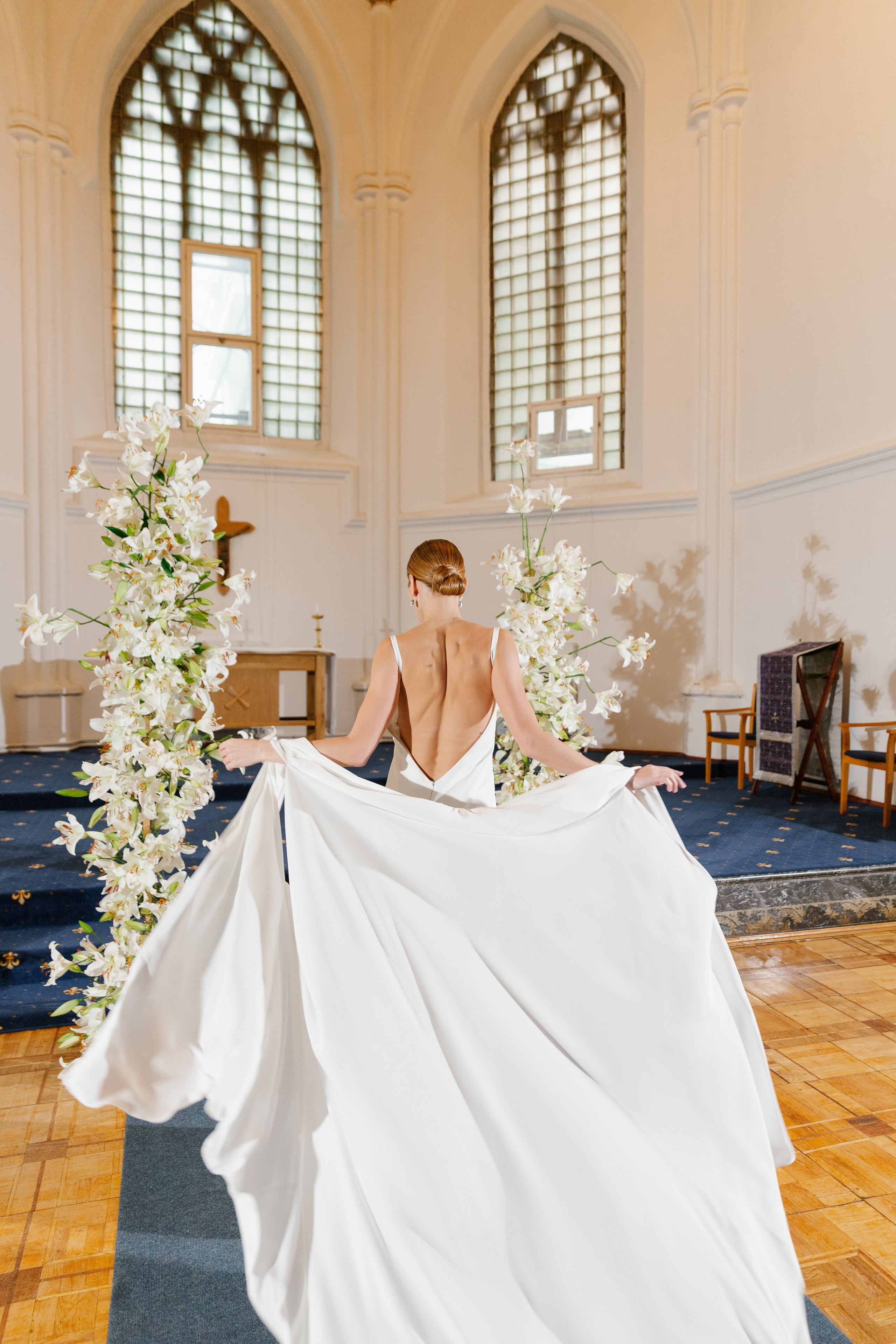 Съёмка в католической церкви. Свадебный фотограф Полина Панина