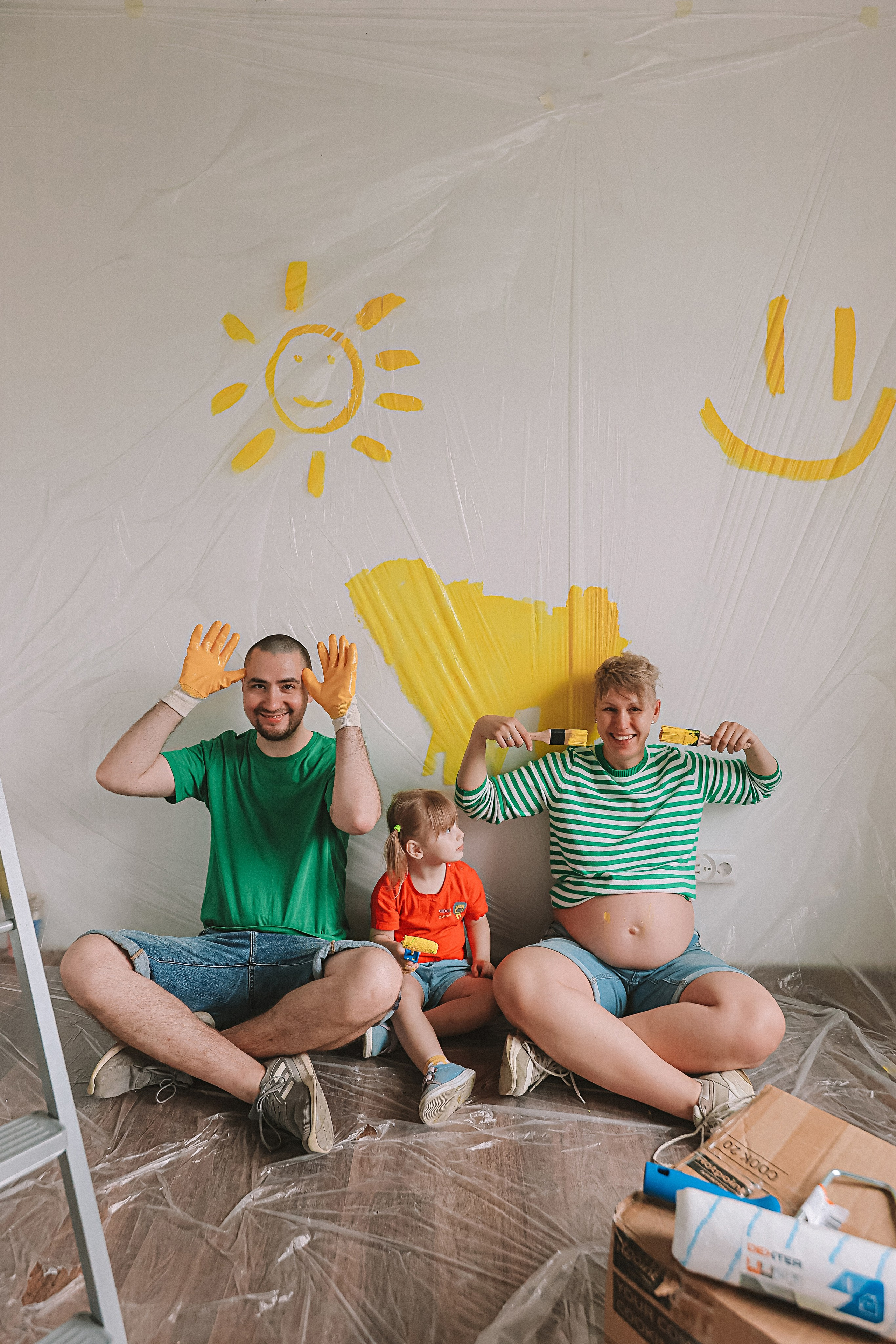 Ремонт. Семейный фотограф Тюмень, фотограф на роды Салмина Мария